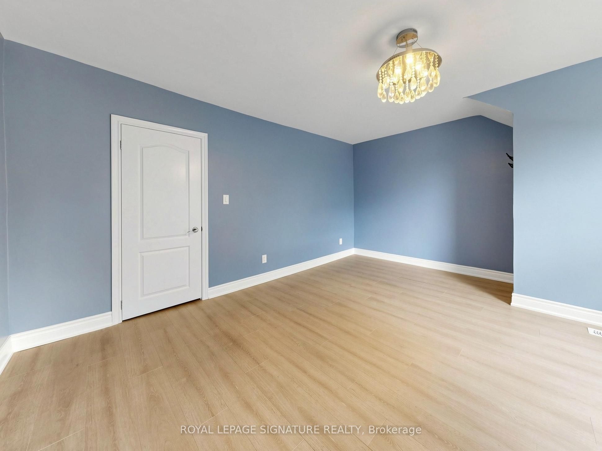 8 Harris Avenue Property Photo 25