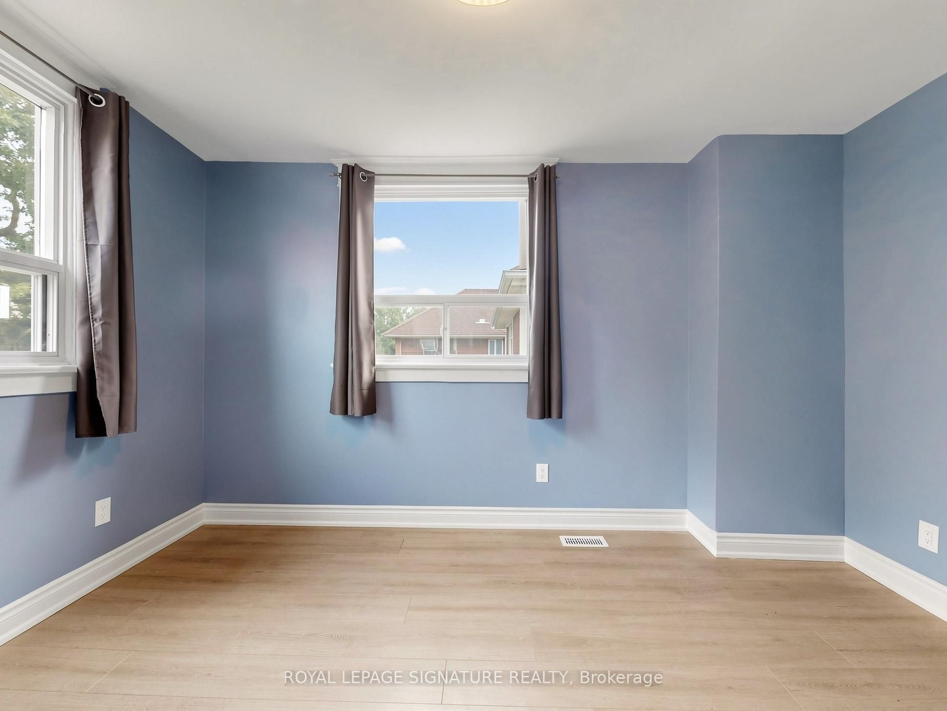 8 Harris Avenue Property Photo 27