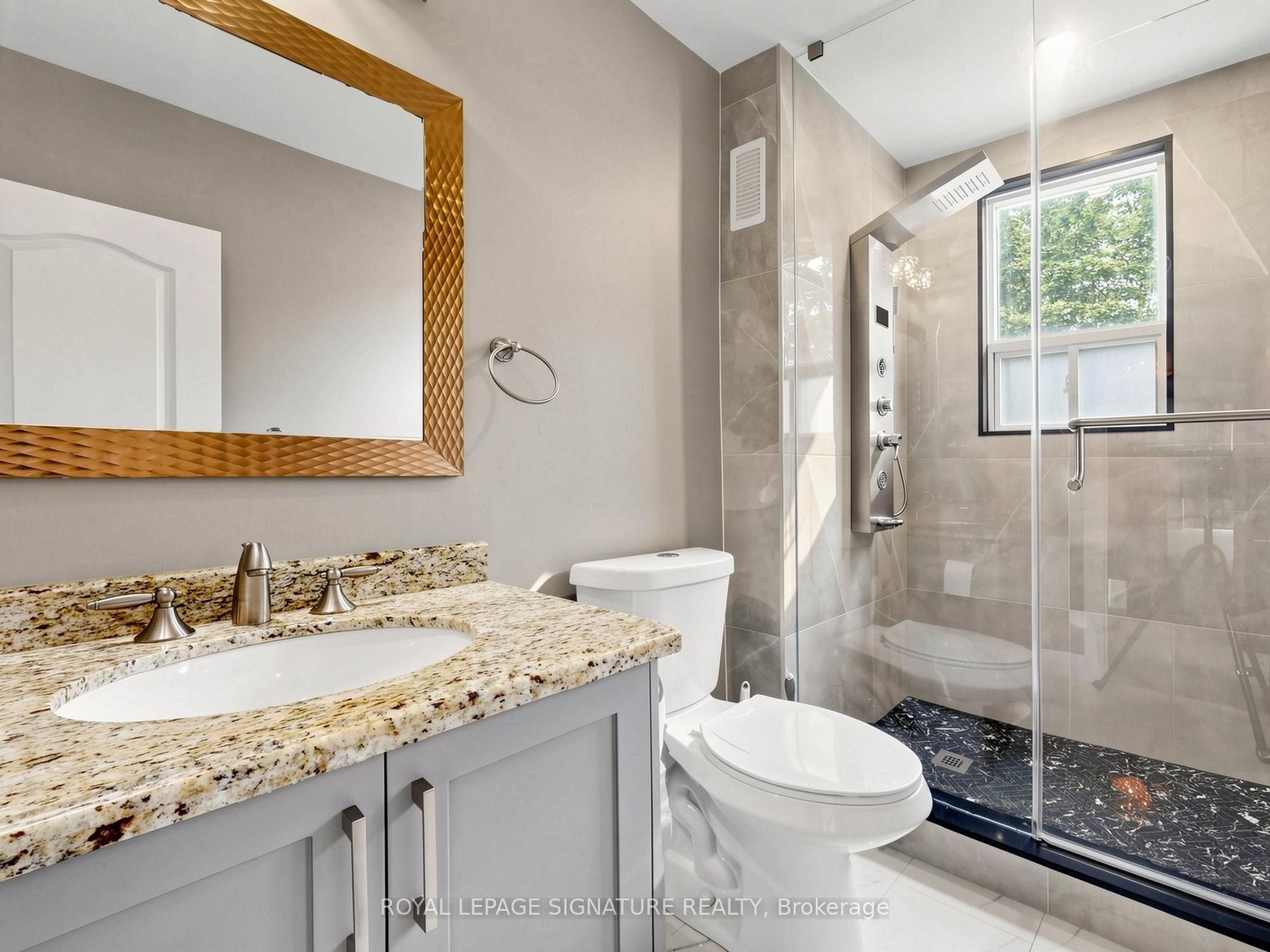 8 Harris Avenue Property Photo 29