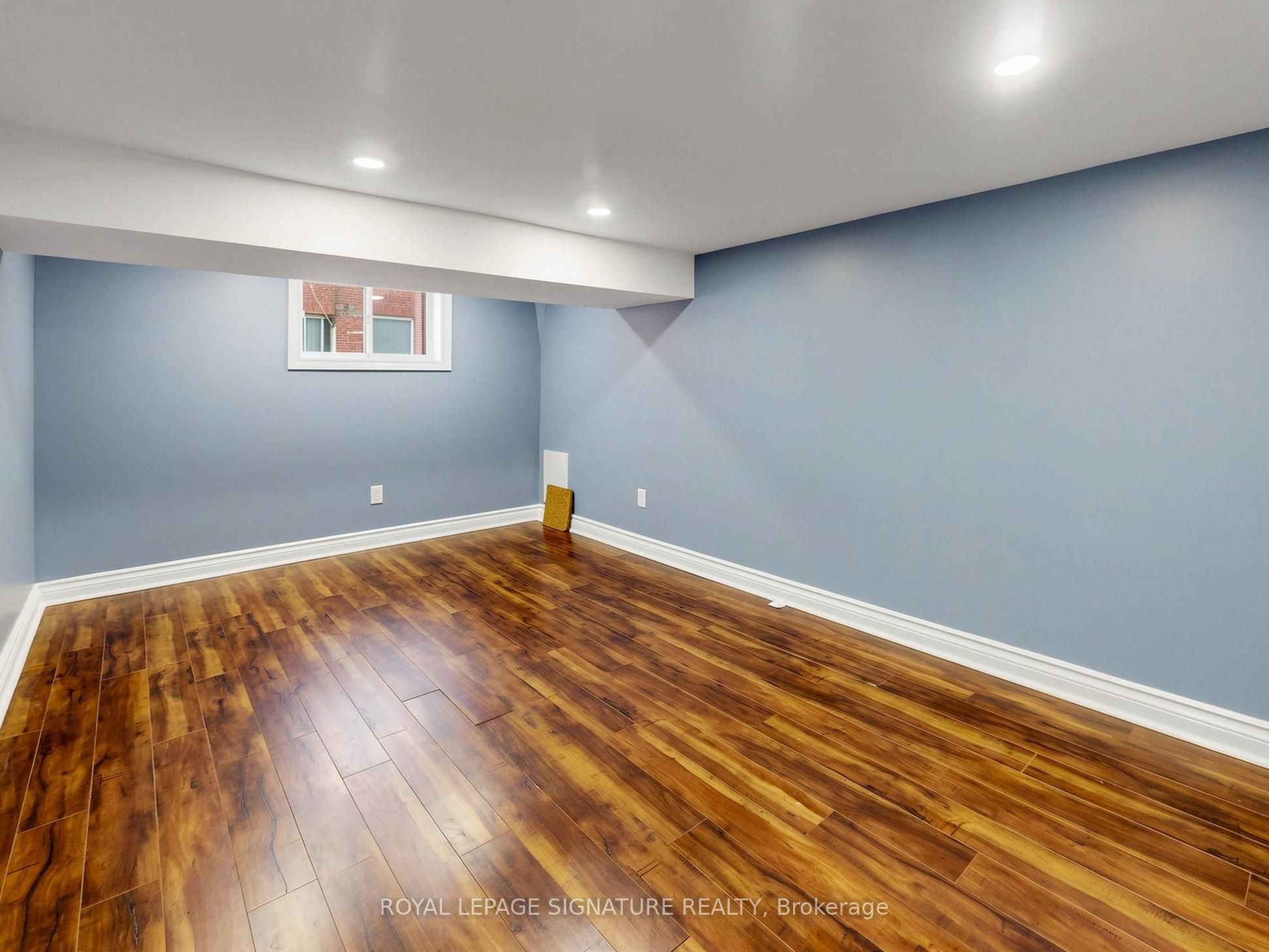 8 Harris Avenue Property Photo 35