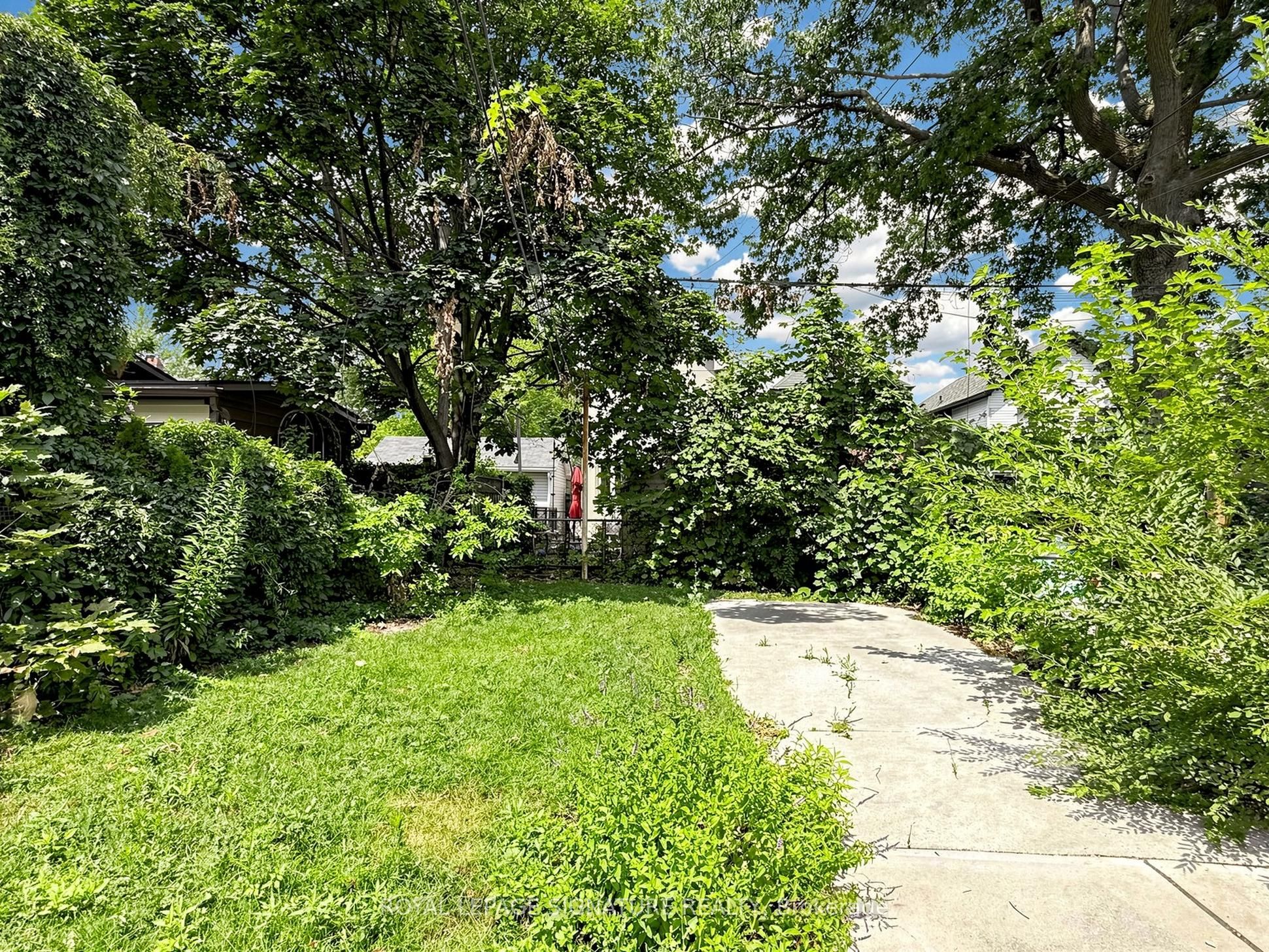 8 Harris Avenue Property Photo 42