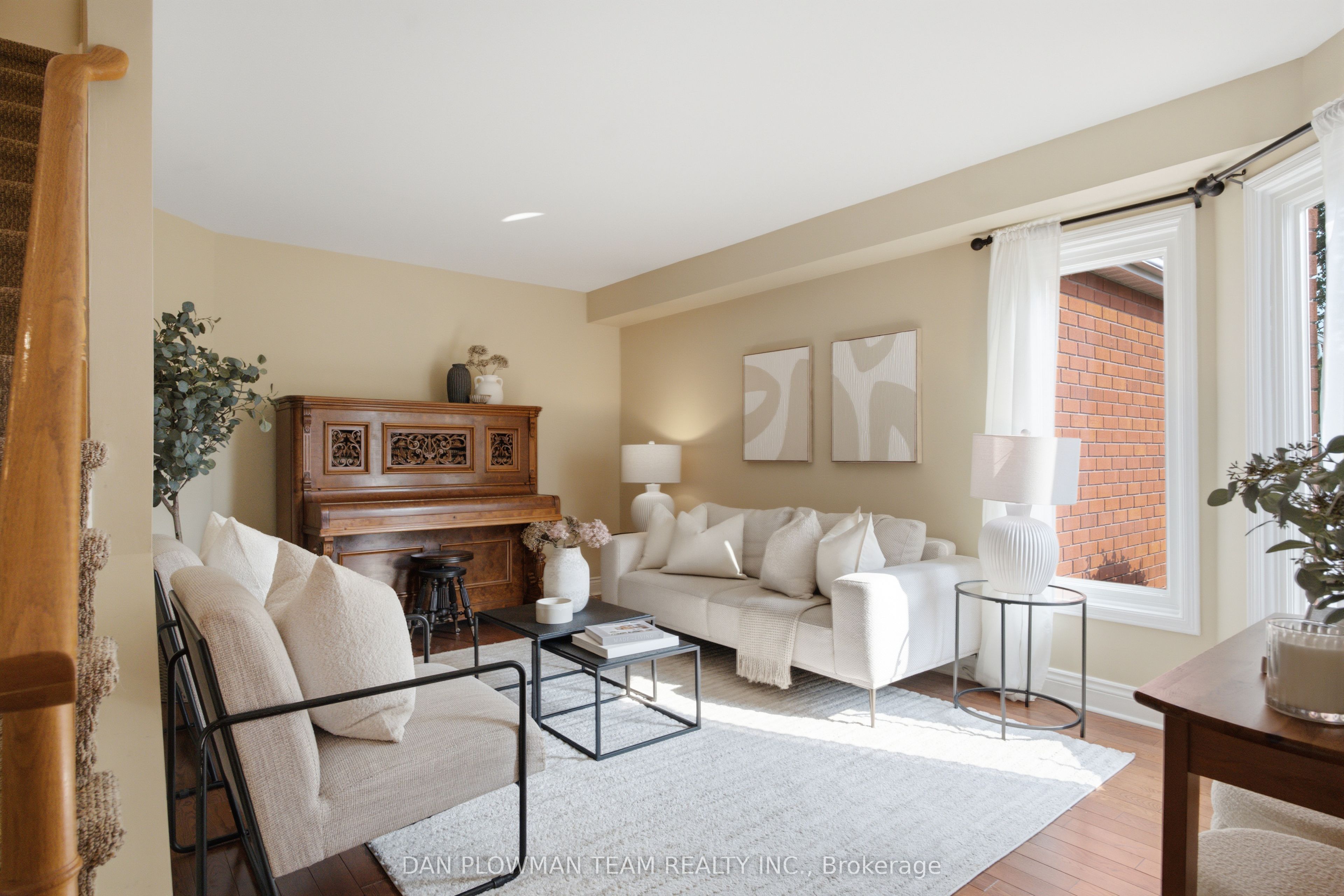 6 Saddlebrook Court Property Photo 4