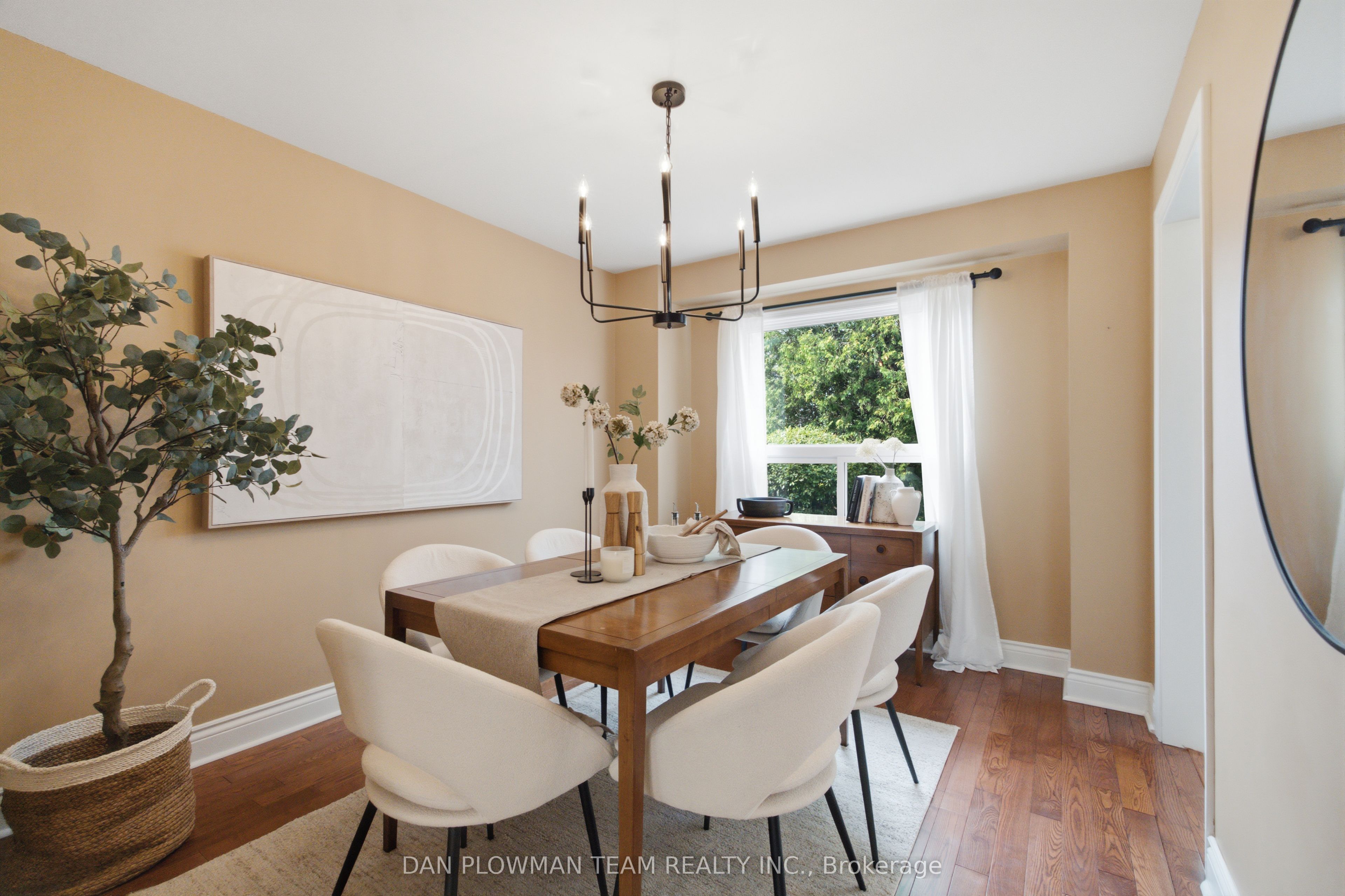 6 Saddlebrook Court Property Photo 7