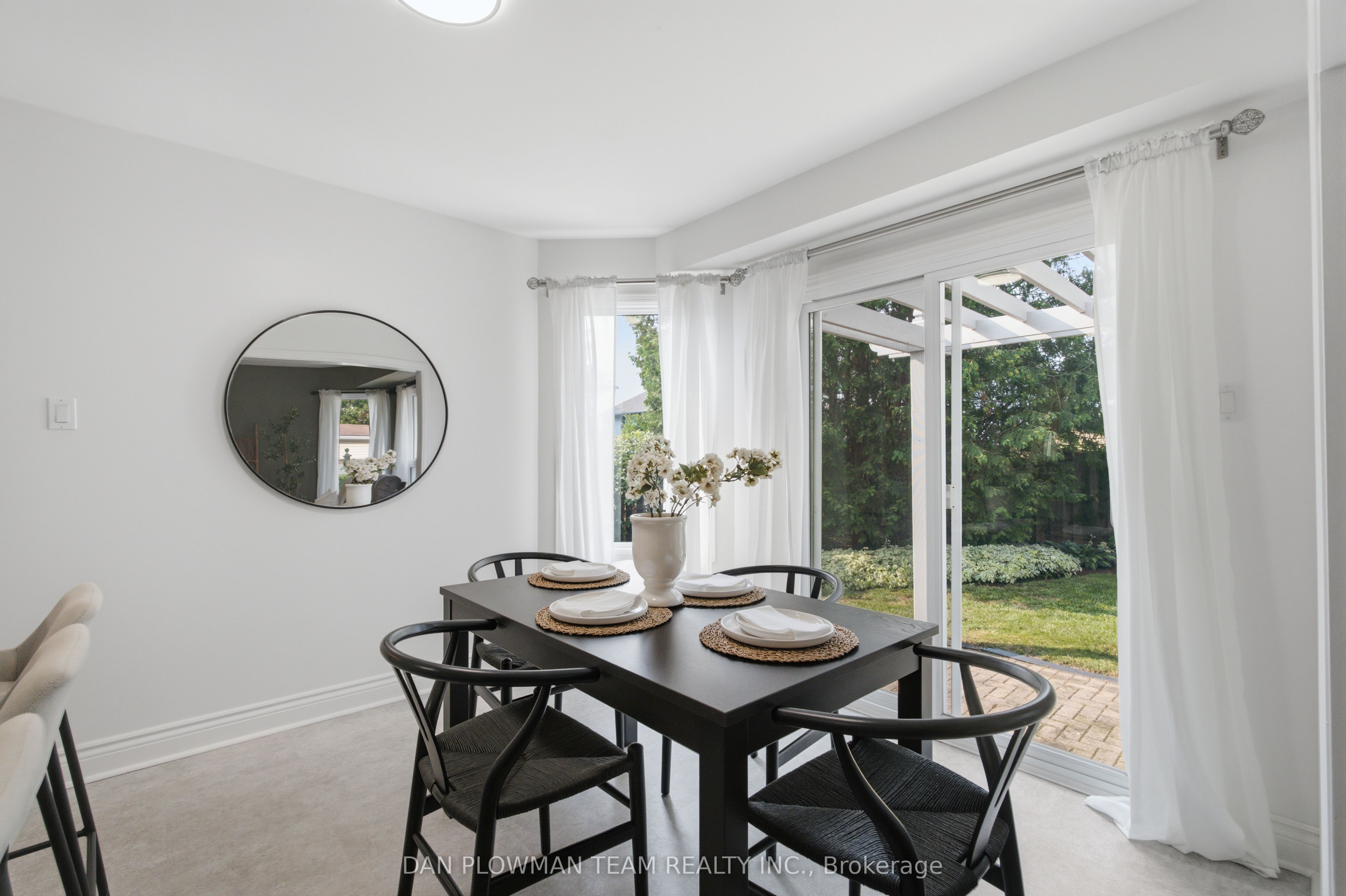 6 Saddlebrook Court Property Photo 13