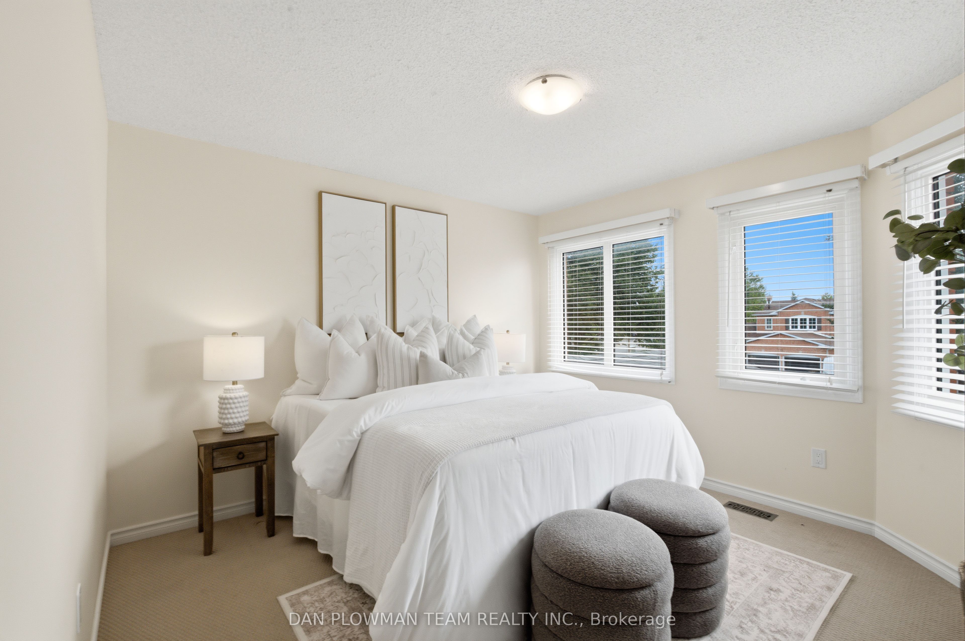 6 Saddlebrook Court Property Photo 32