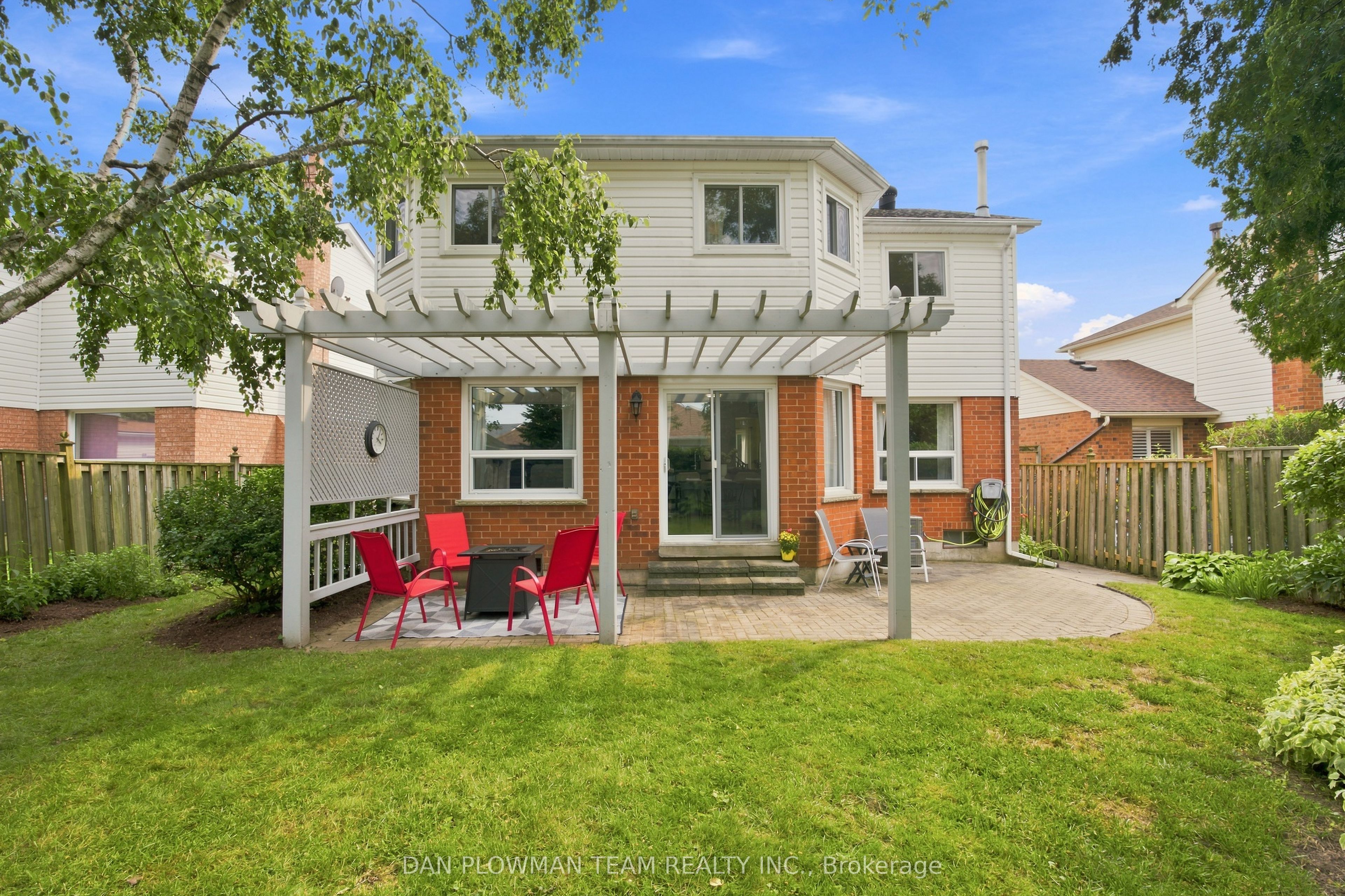 6 Saddlebrook Court Property Photo 41