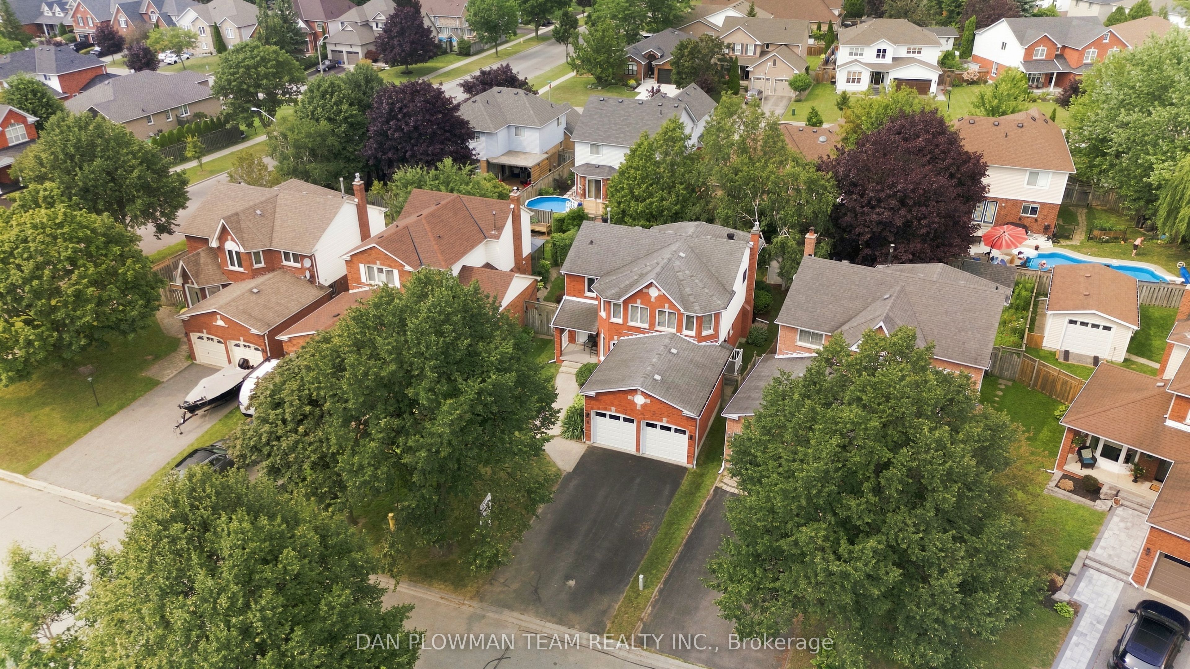 6 Saddlebrook Court Property Photo 42