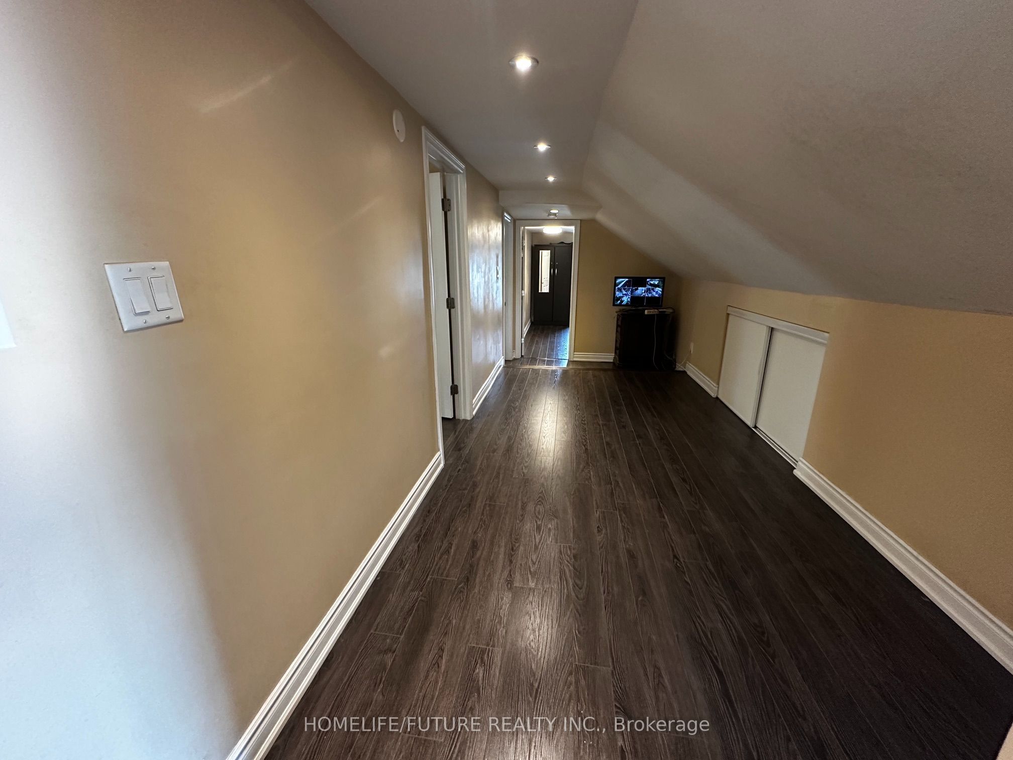 350 Eulalie Avenue Property Photo 21