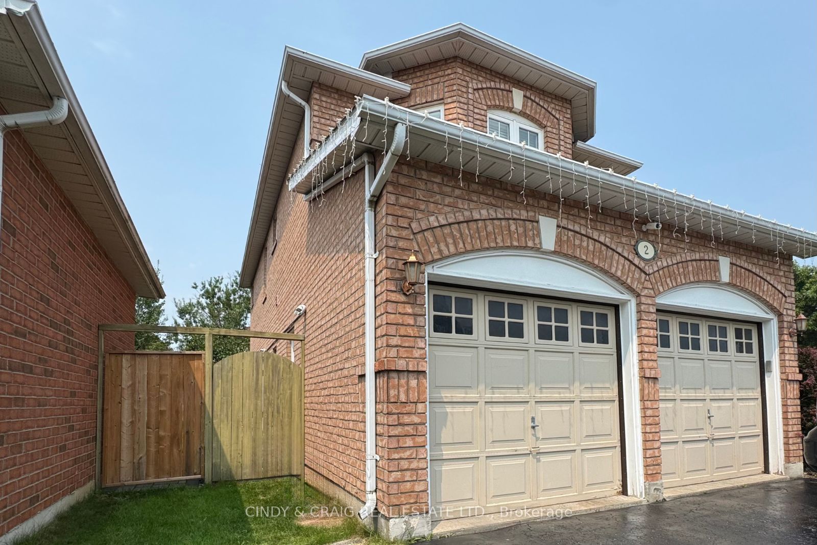 2 Huntington Crescent Basement Property Photo 1