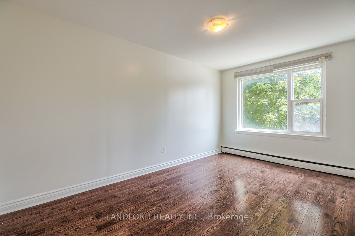 111 Craydon Road 204 Property Photo 10