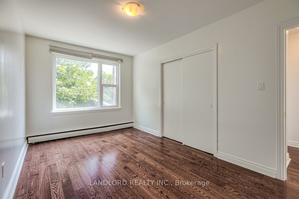 111 Craydon Road 204 Property Photo 11