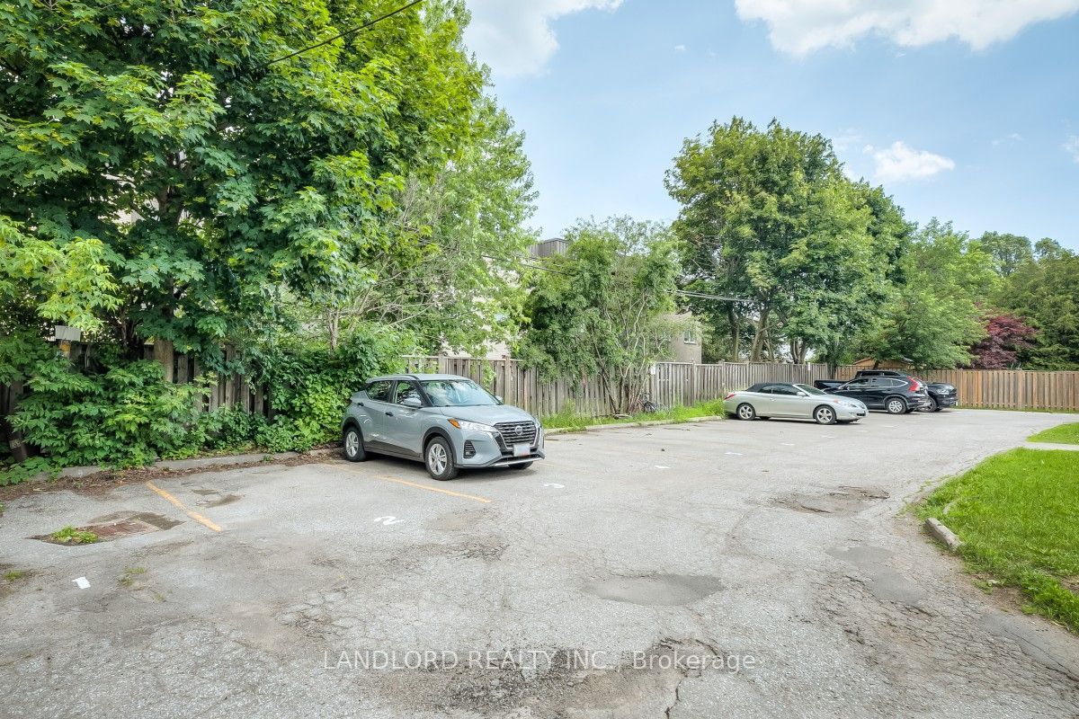 111 Craydon Road 204 Property Photo 19