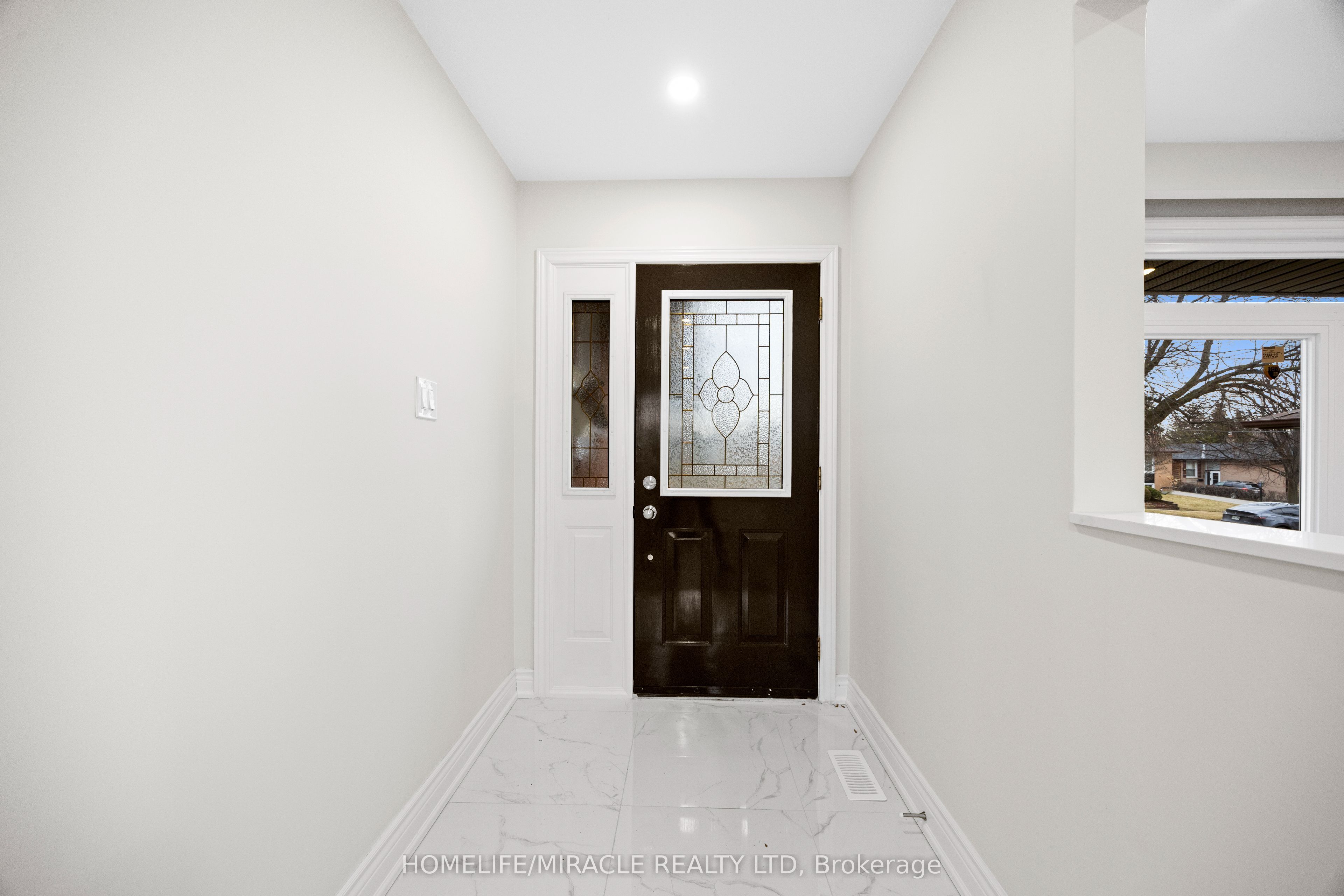 46 Flintwick Drive Property Photo 4
