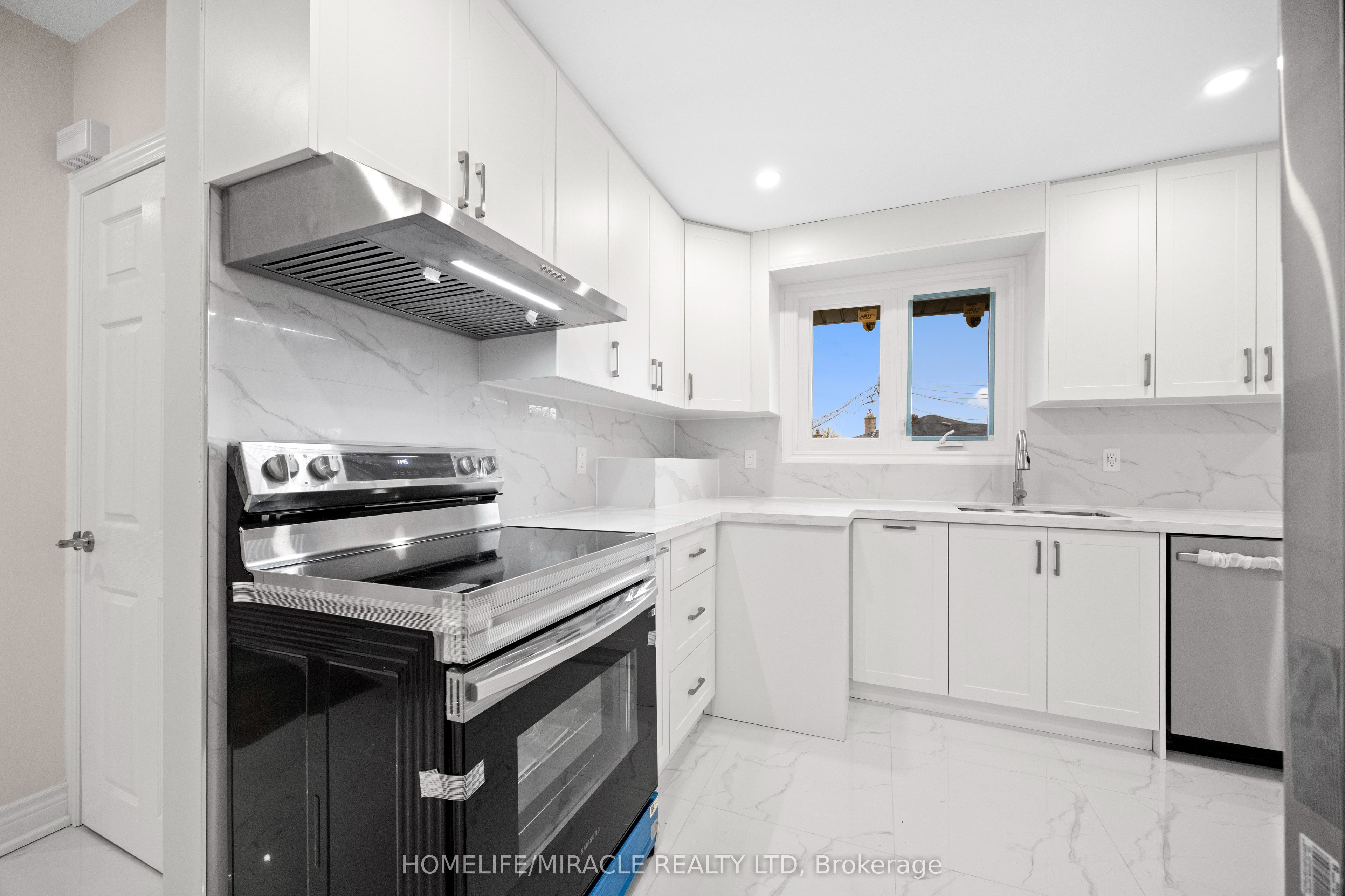 46 Flintwick Drive Property Photo 13