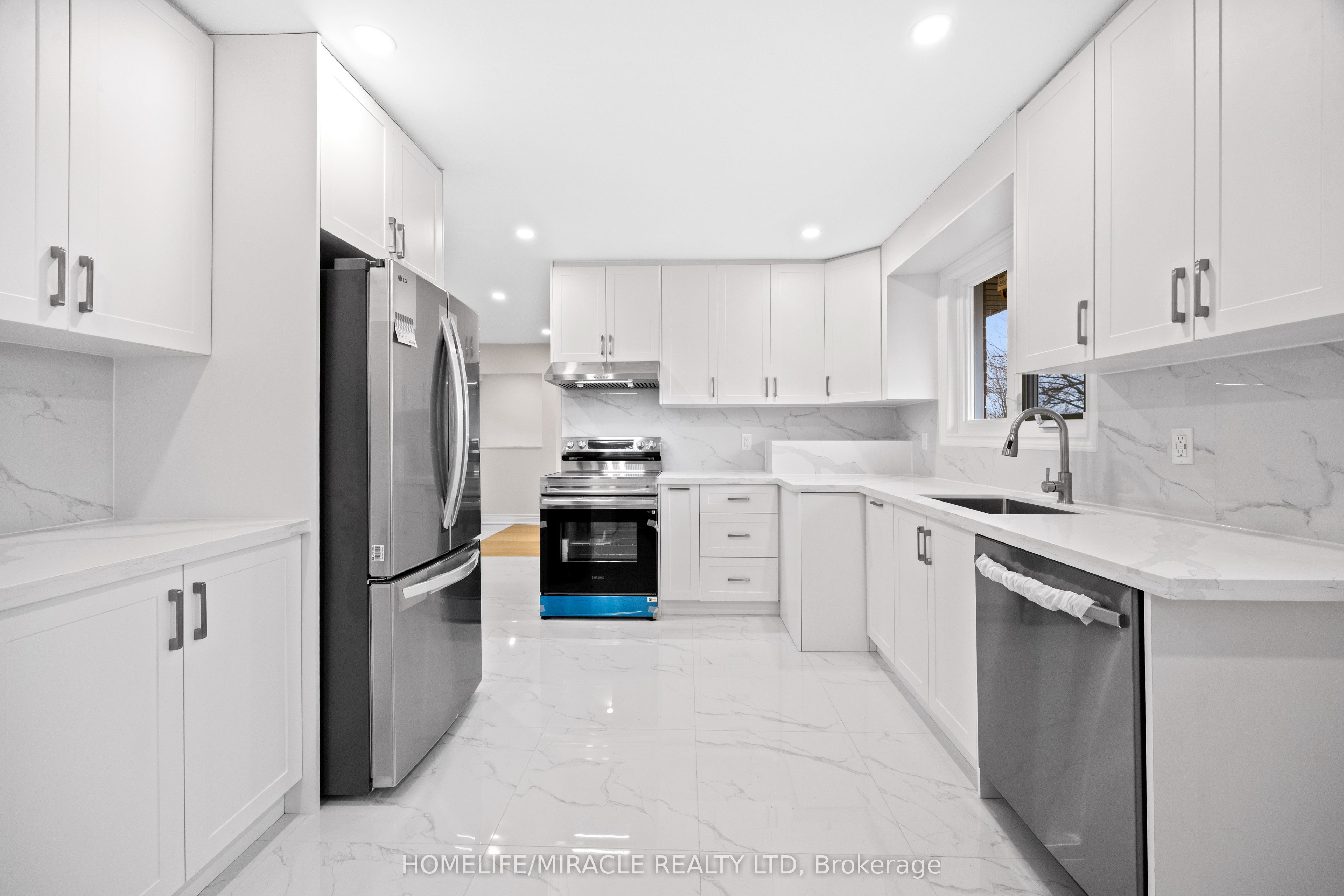 46 Flintwick Drive Property Photo 14
