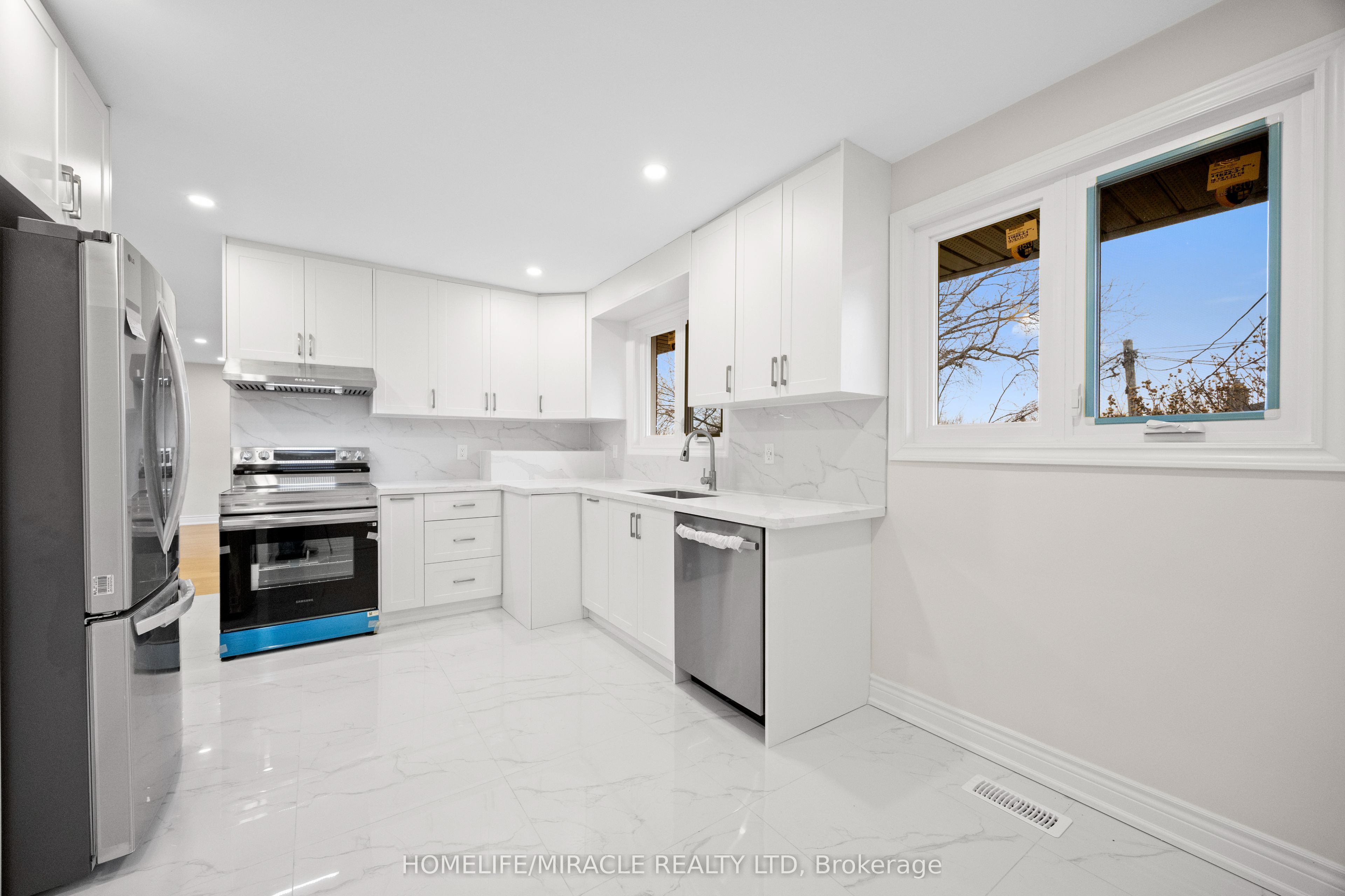 46 Flintwick Drive Property Photo 15