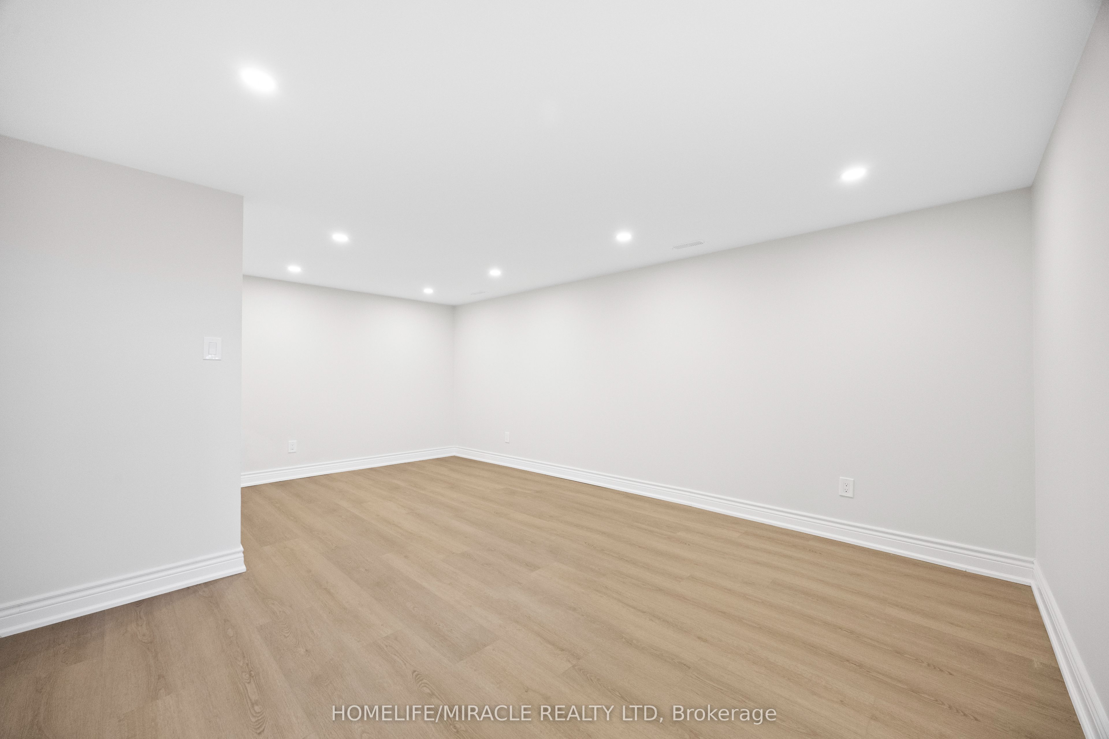 46 Flintwick Drive Property Photo 39