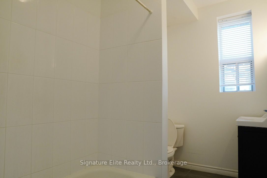 529 Danforth Avenue 2 Property Photo 10