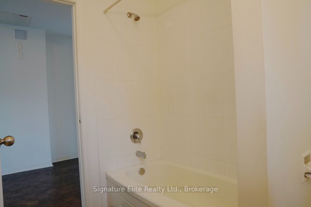 529 Danforth Avenue 2 Property Photo 11