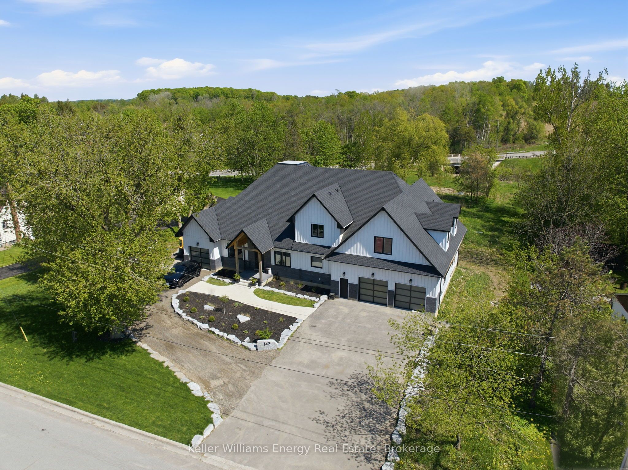 143 River Street Property Photo 3