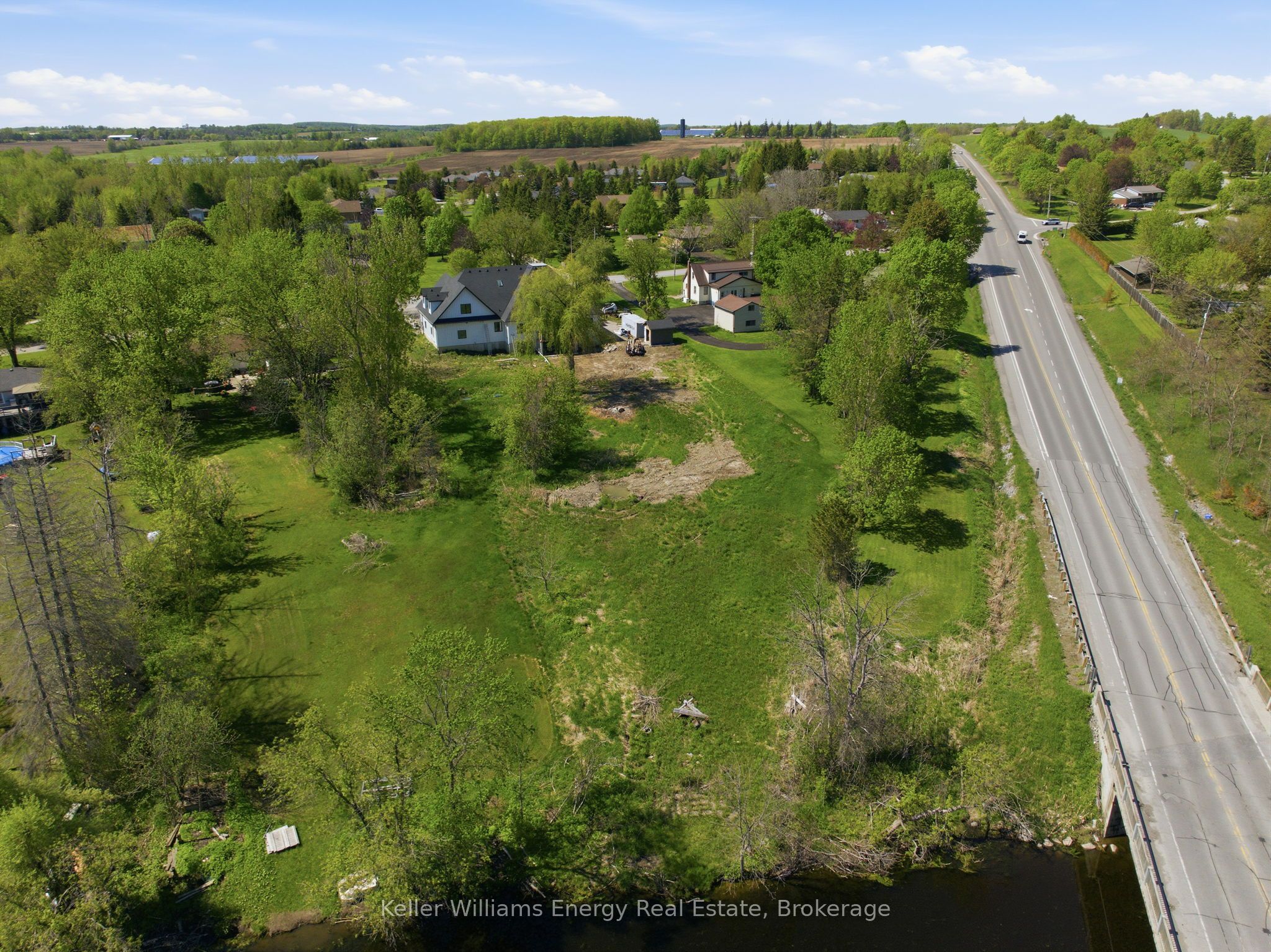 143 River Street Property Photo 4
