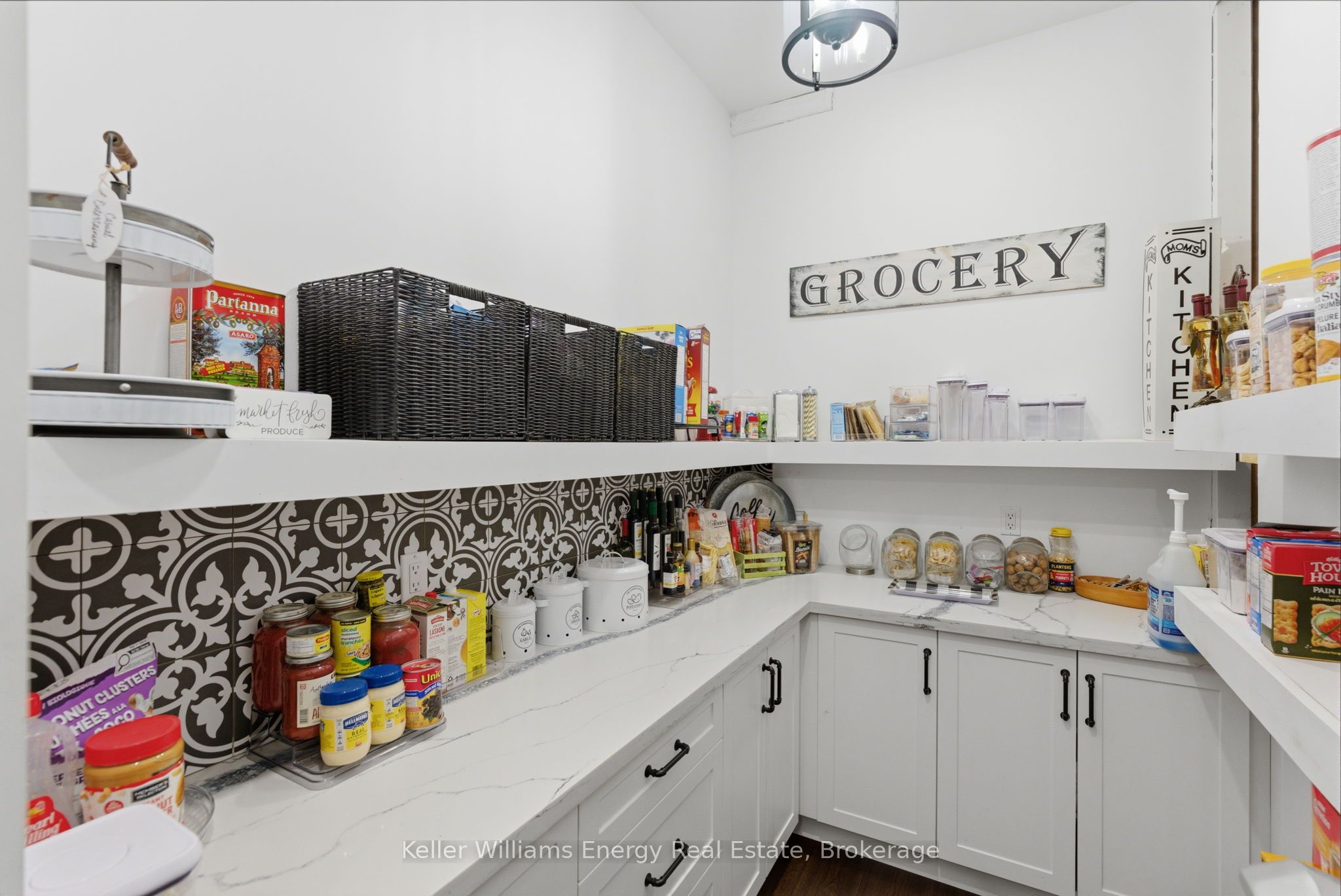 143 River Street Property Photo 12
