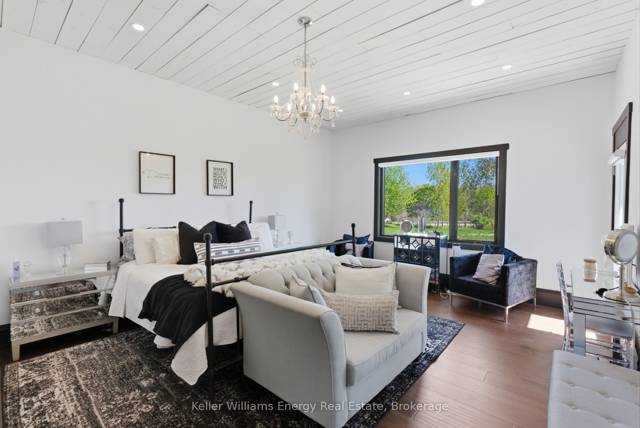 143 River Street Property Photo 28
