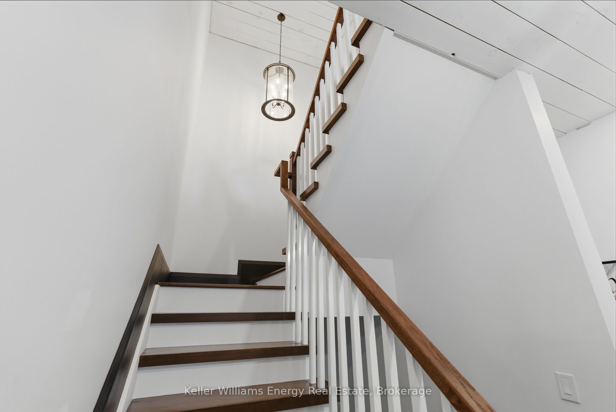 143 River Street Property Photo 35
