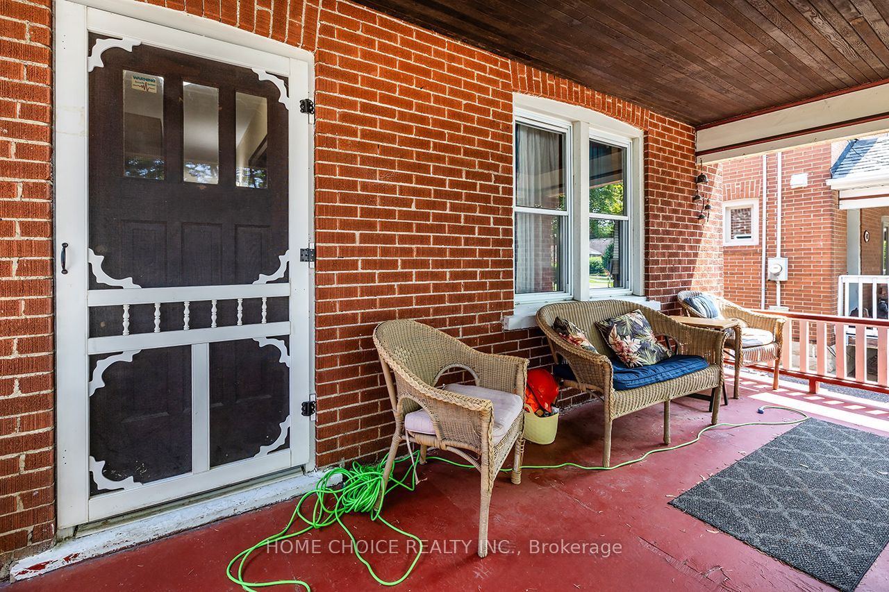 39 Burk Street Property Photo 4