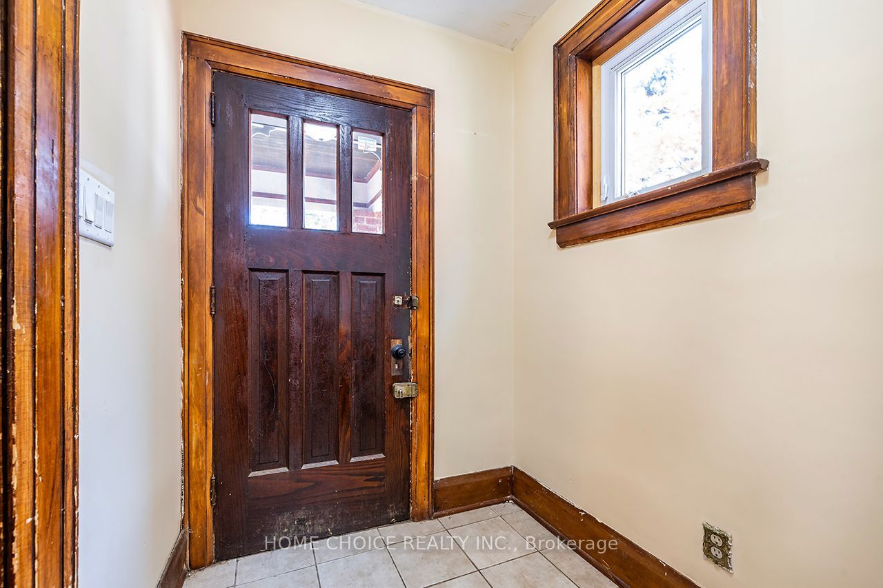 39 Burk Street Property Photo 9