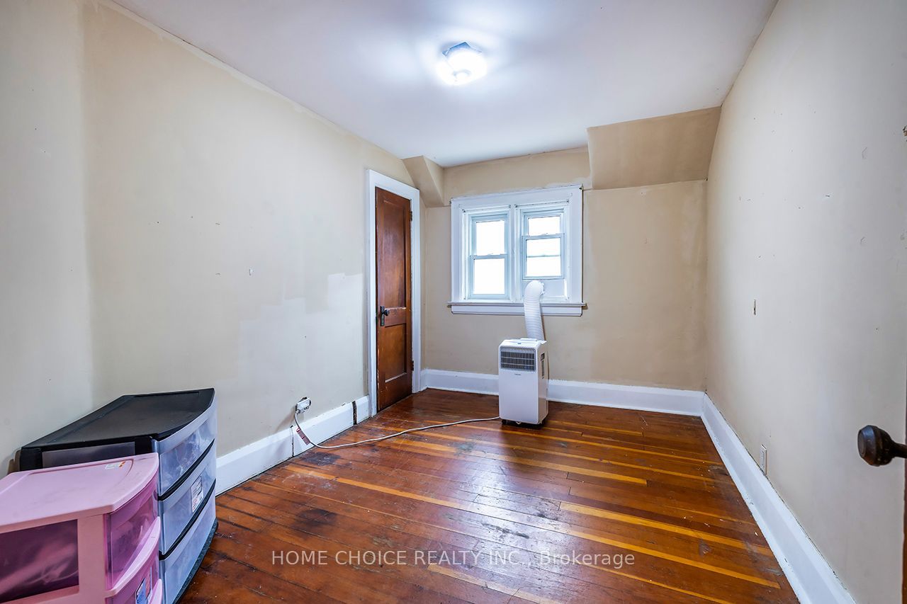 39 Burk Street Property Photo 21
