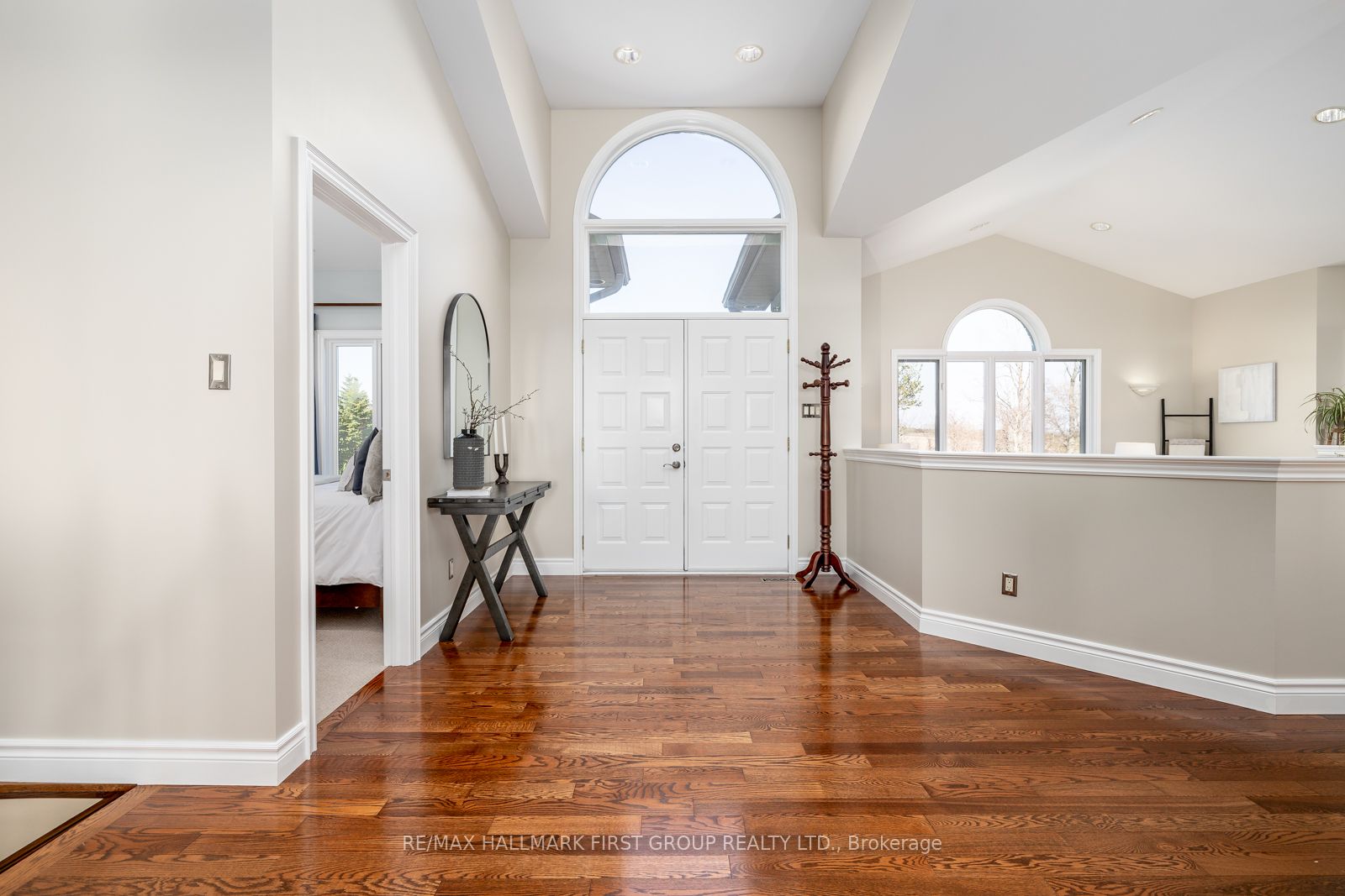 7472 Aked Road Property Photo 8