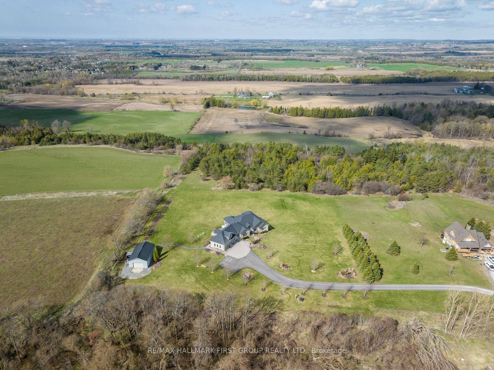 7472 Aked Road Property Photo 46