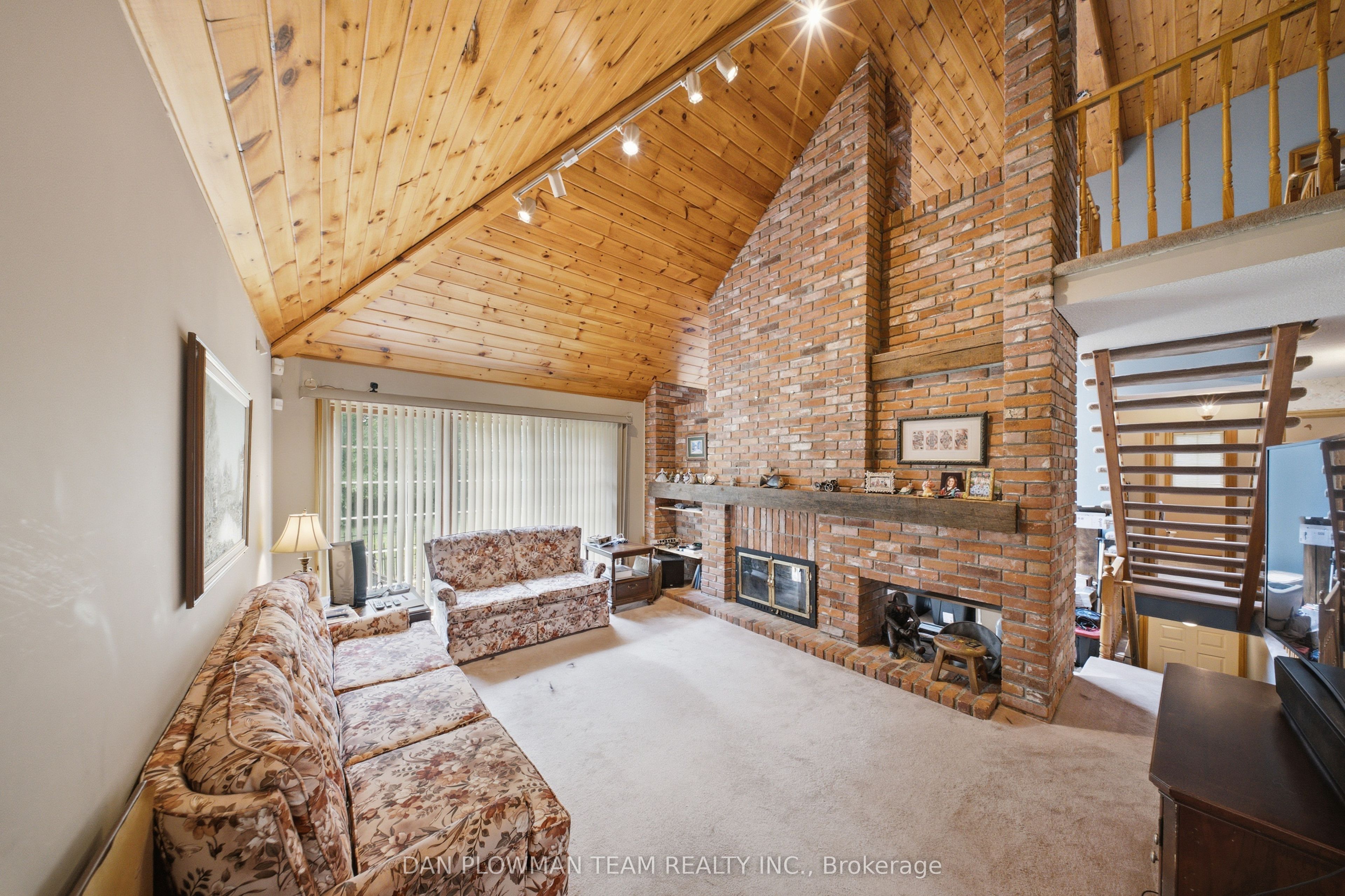 3310 Old Scugog Road Property Photo 6