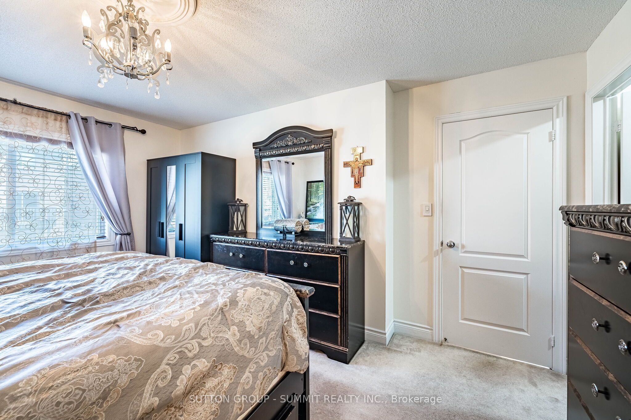 139 Oceanpearl Crescent Property Photo 18