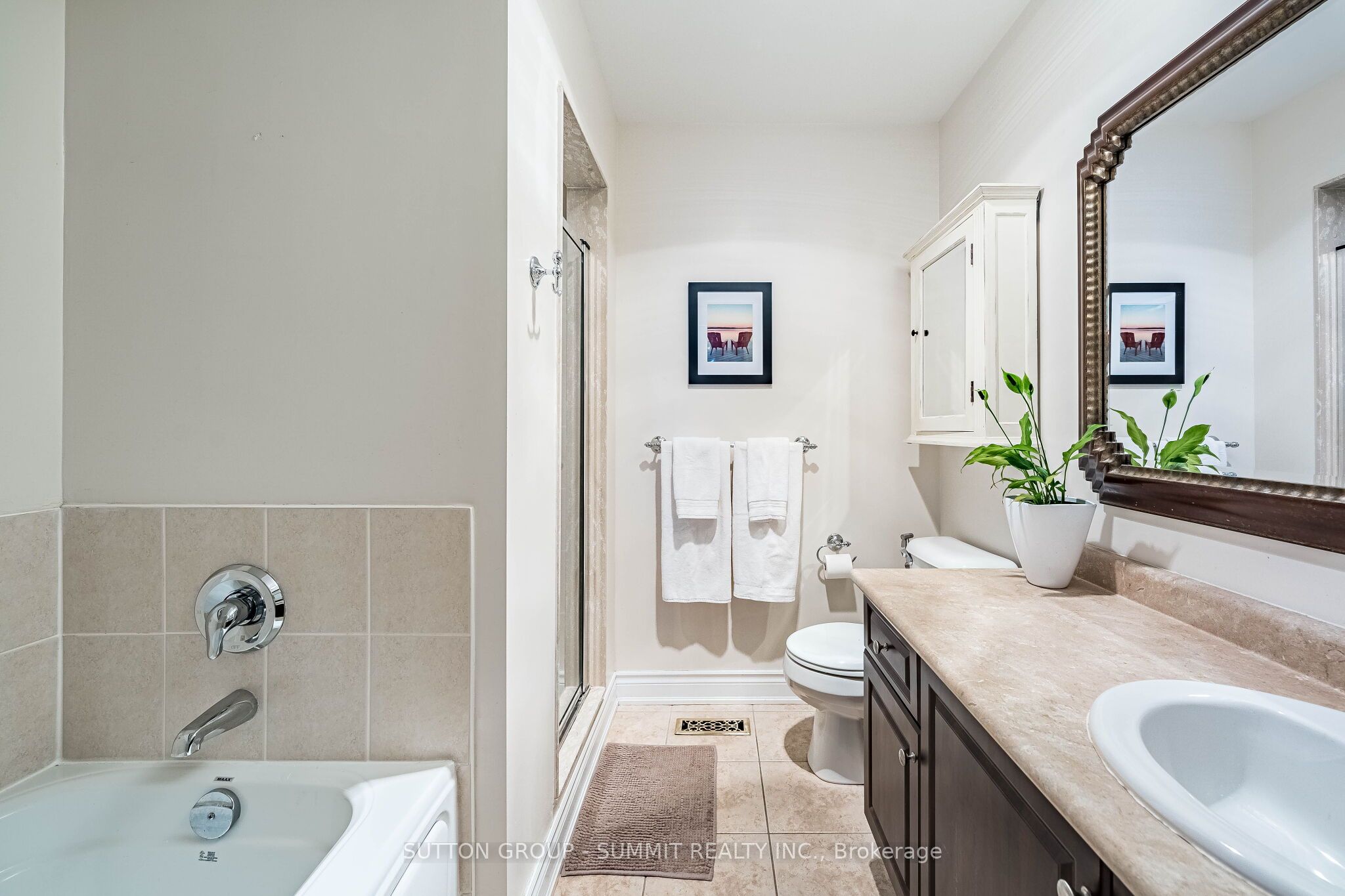 139 Oceanpearl Crescent Property Photo 19