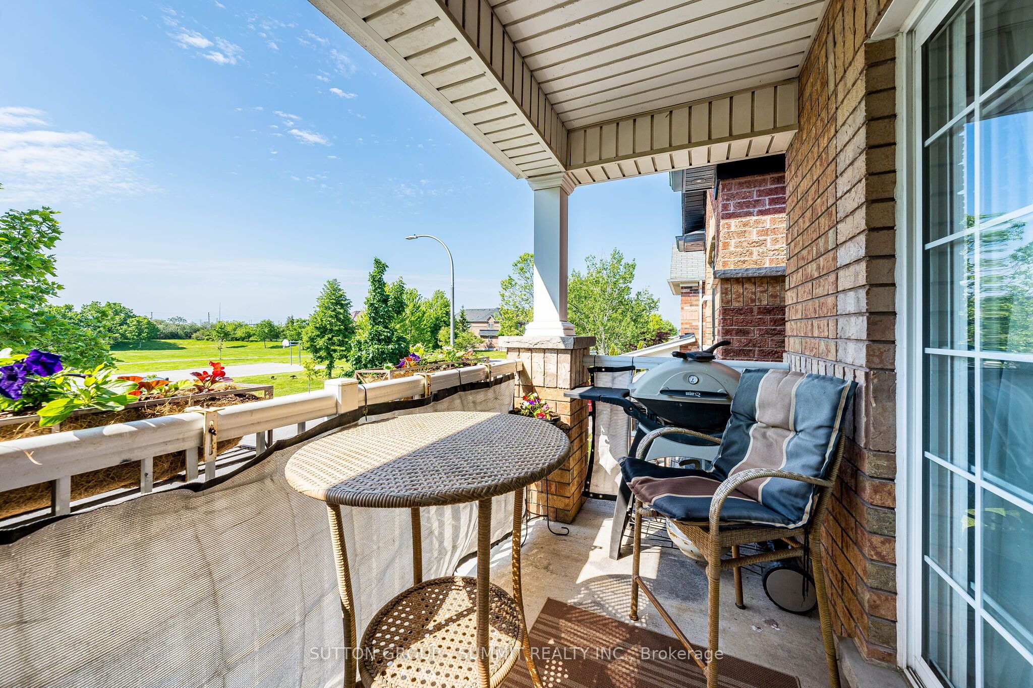 139 Oceanpearl Crescent Property Photo 26