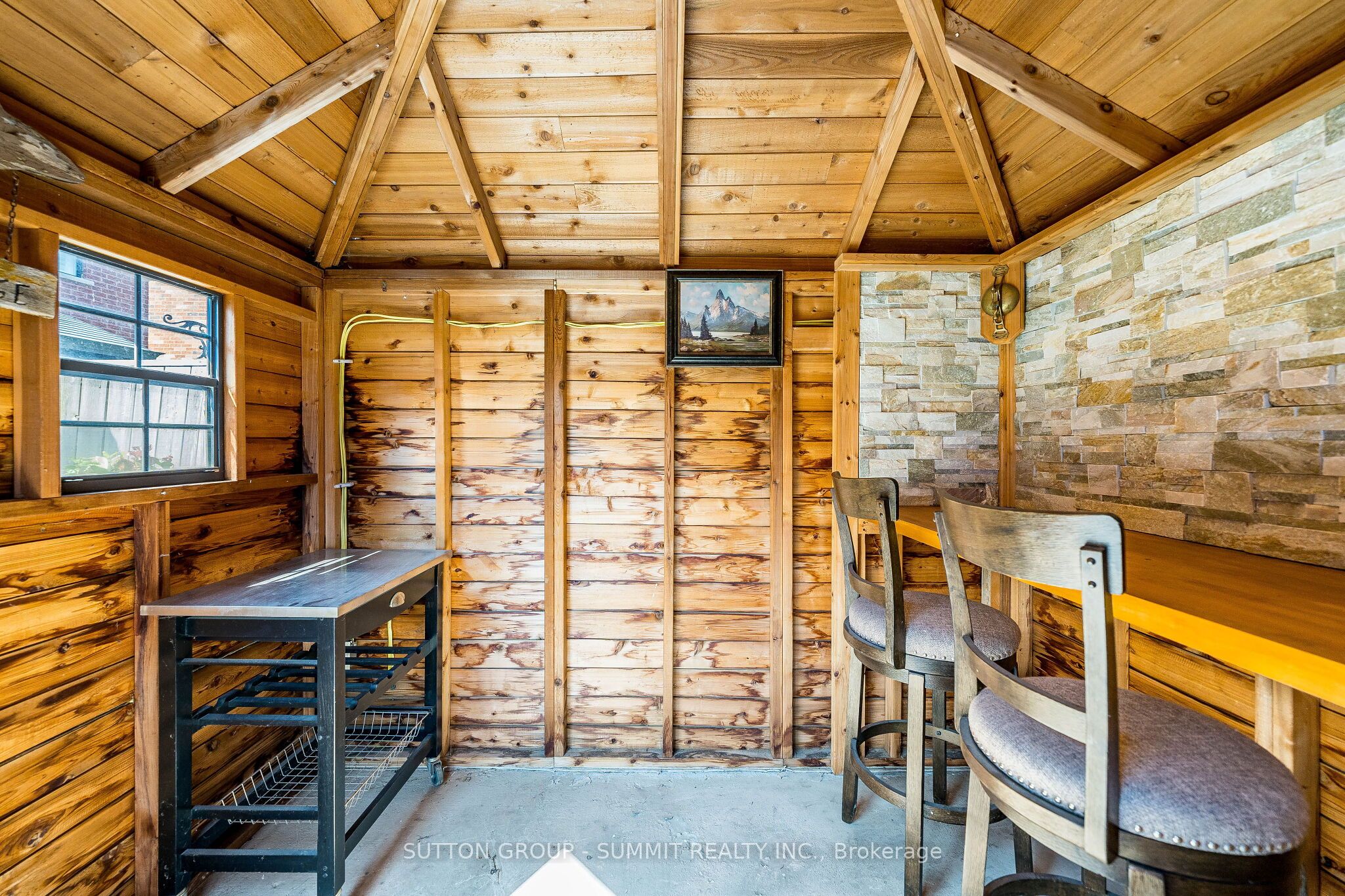 139 Oceanpearl Crescent Property Photo 44