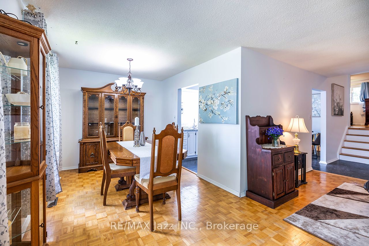 22 Deerpark Crescent Property Photo 13