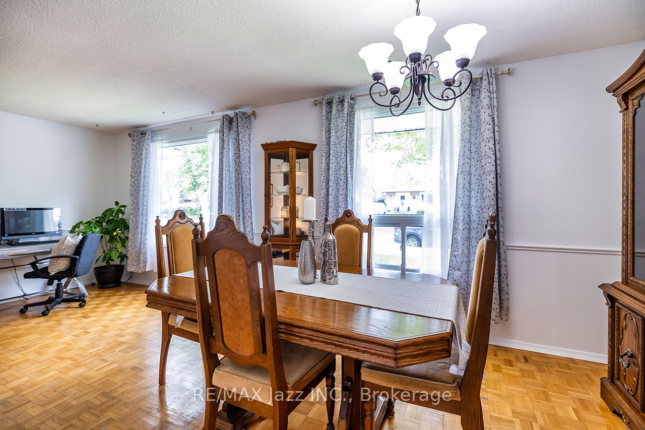 22 Deerpark Crescent Property Photo 16