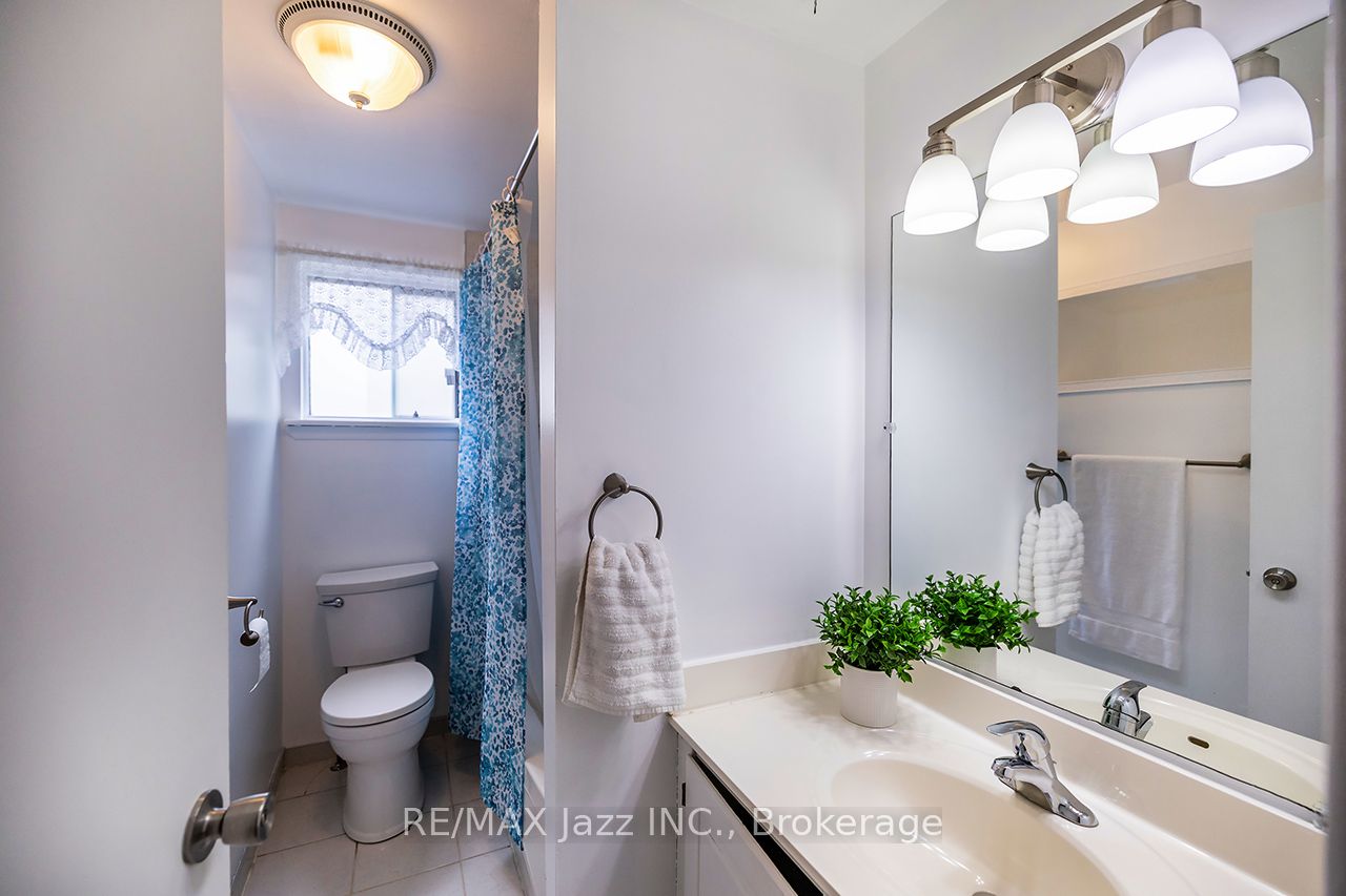 22 Deerpark Crescent Property Photo 17