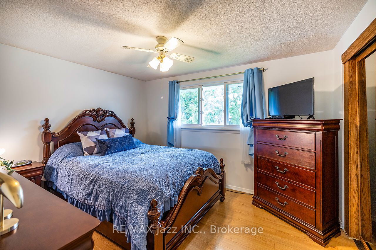 22 Deerpark Crescent Property Photo 18