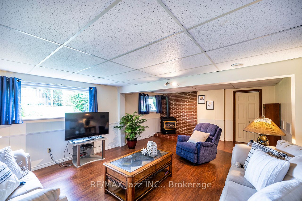 22 Deerpark Crescent Property Photo 23