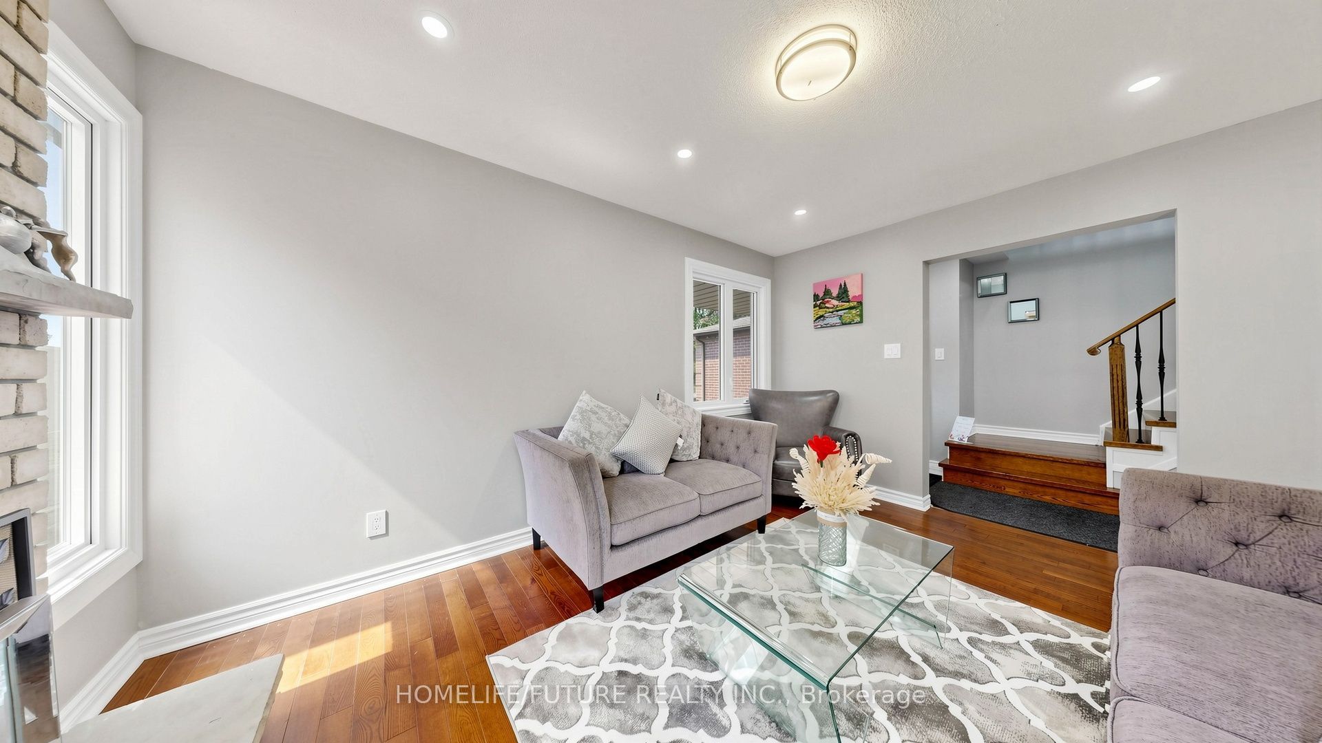 168 Large Crescent Property Photo 15