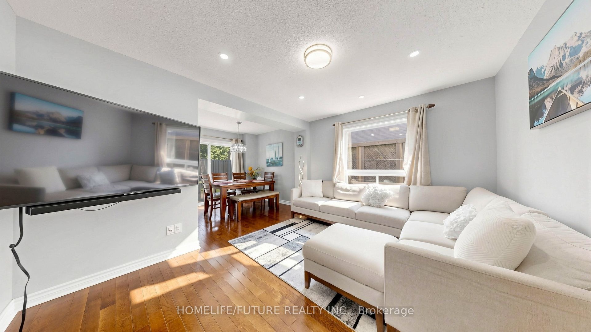 168 Large Crescent Property Photo 17