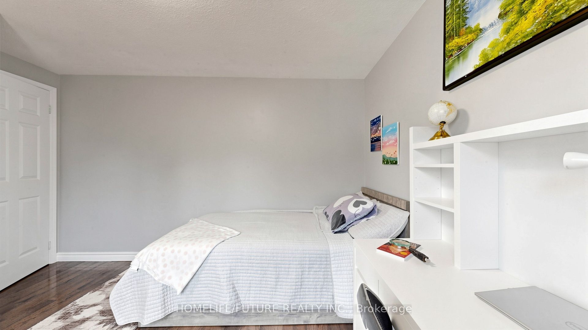 168 Large Crescent Property Photo 28