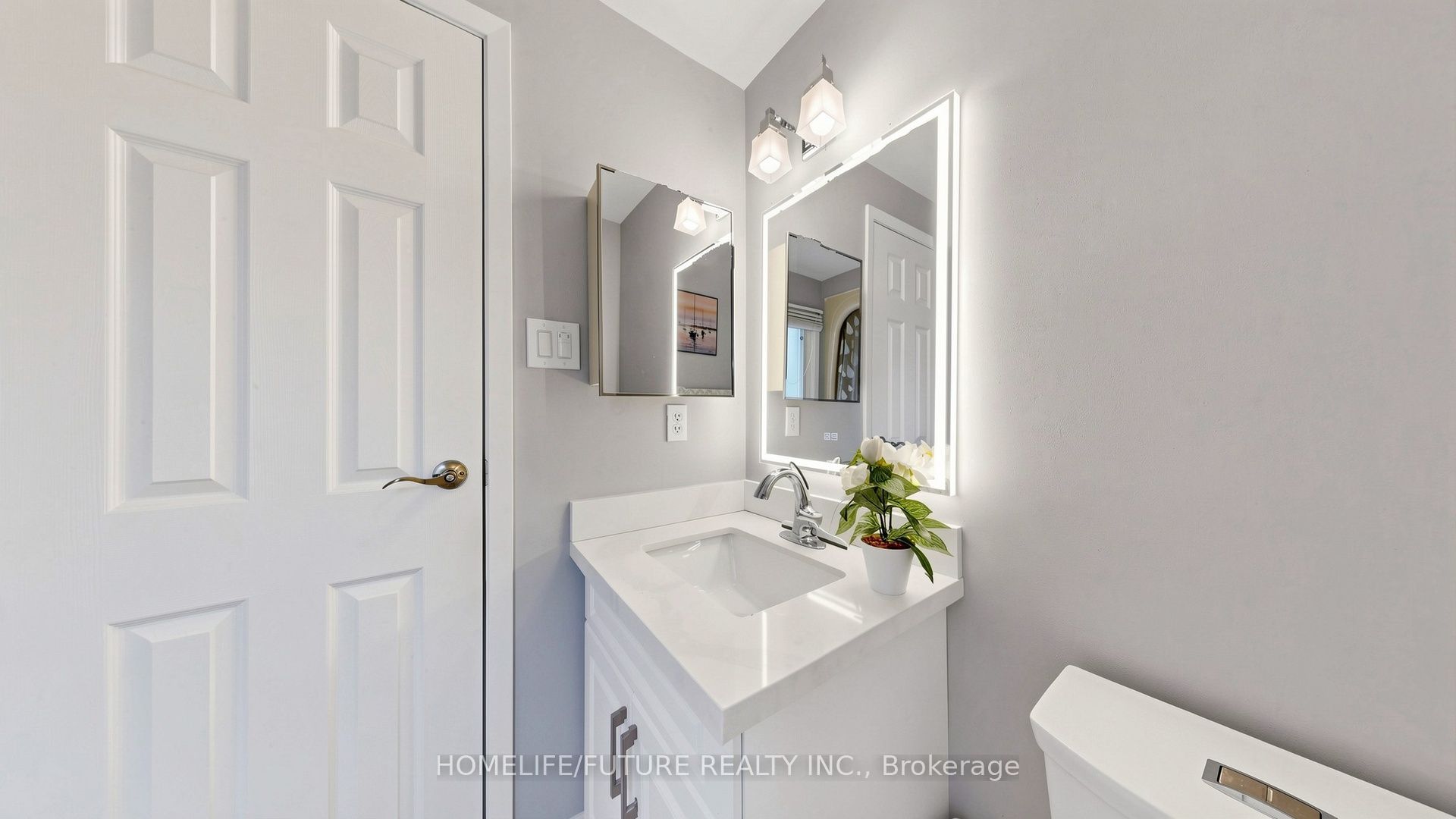 168 Large Crescent Property Photo 30