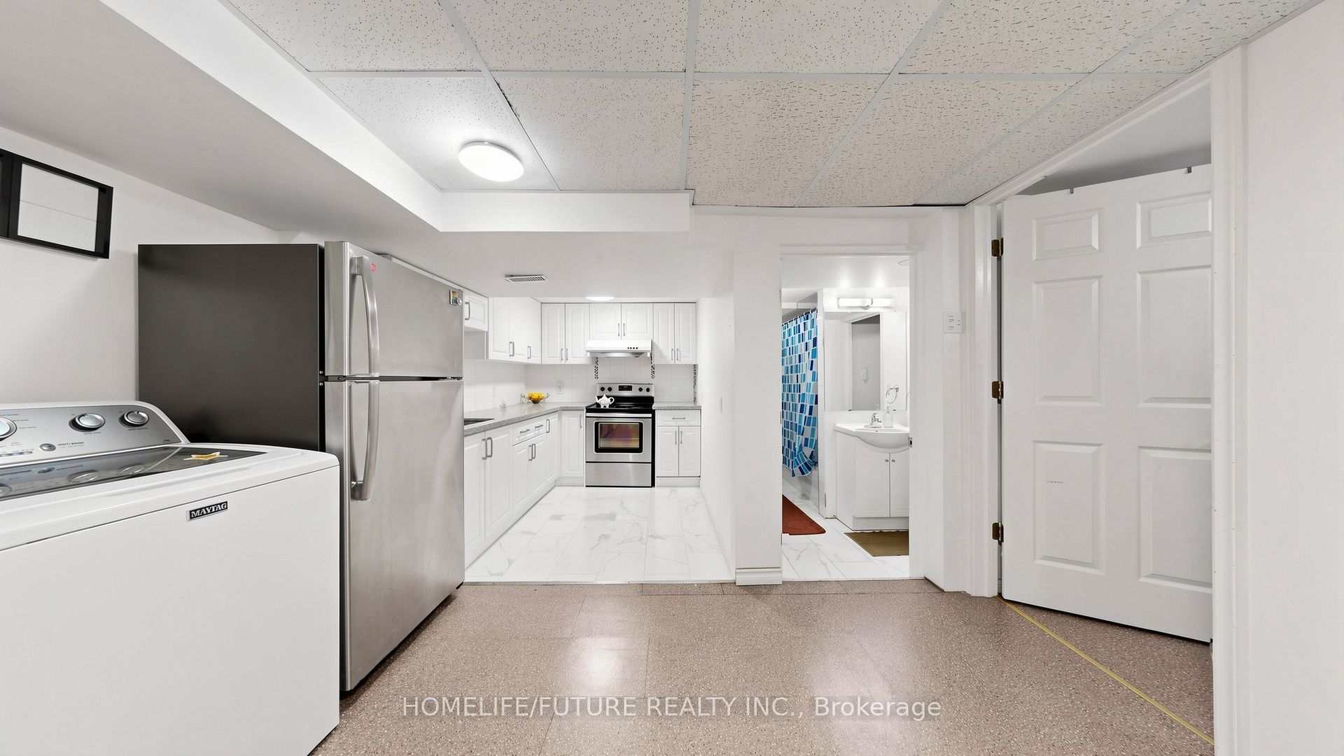 168 Large Crescent Property Photo 38
