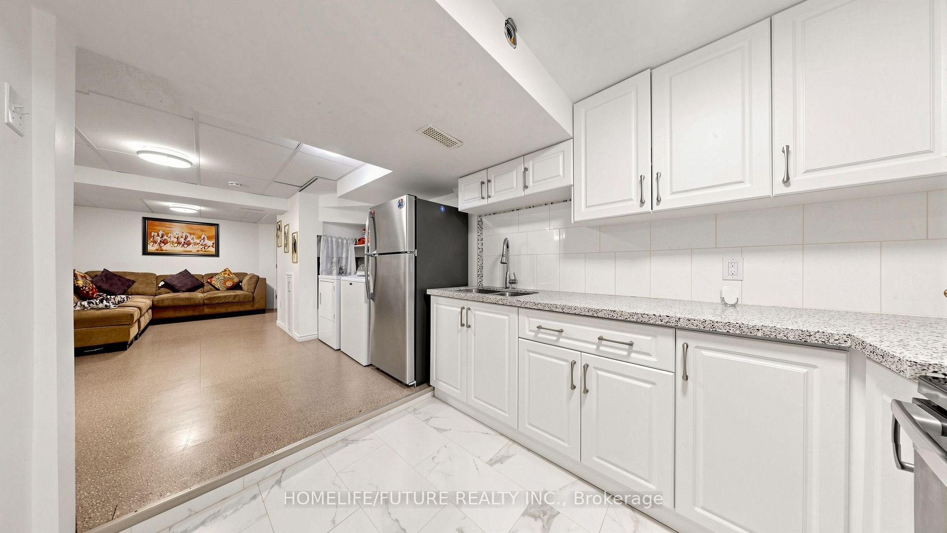 168 Large Crescent Property Photo 41
