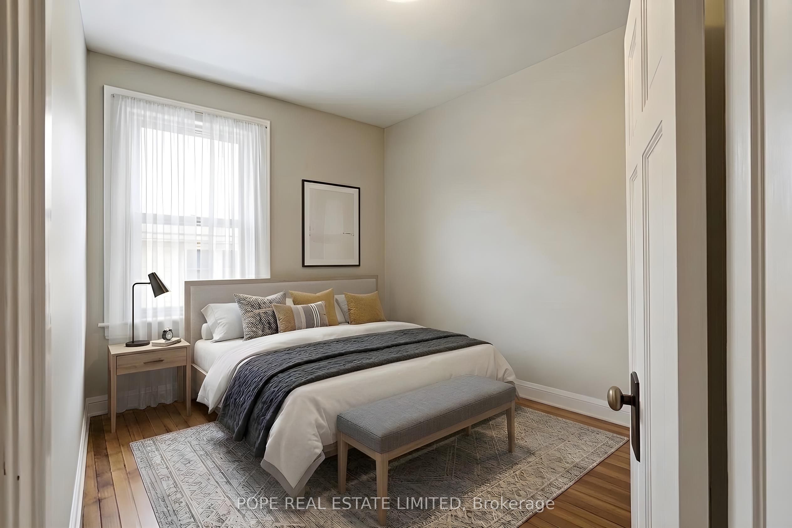 18 Edgewood Avenue Property Photo 12